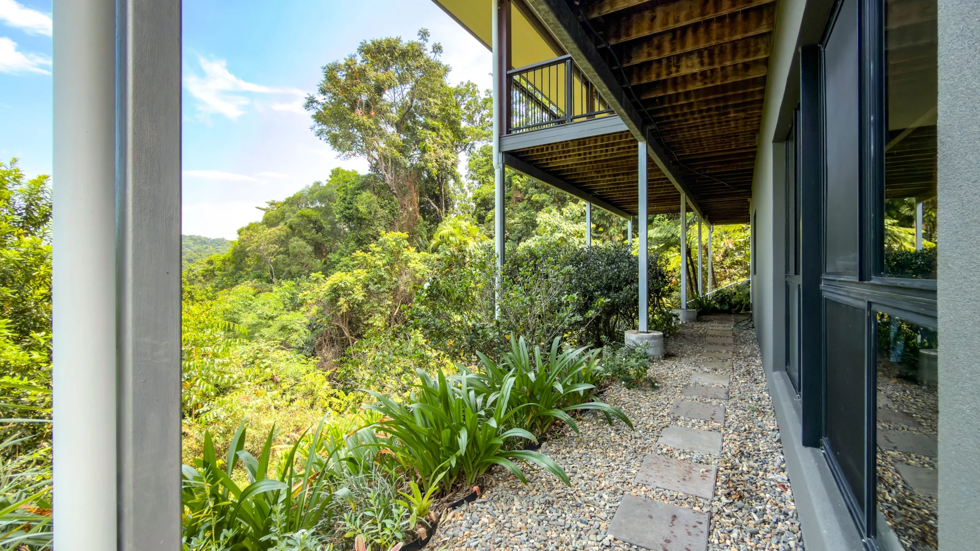 Additional image 38 of 28 Mission Circle, Wongaling Beach QLD 4852