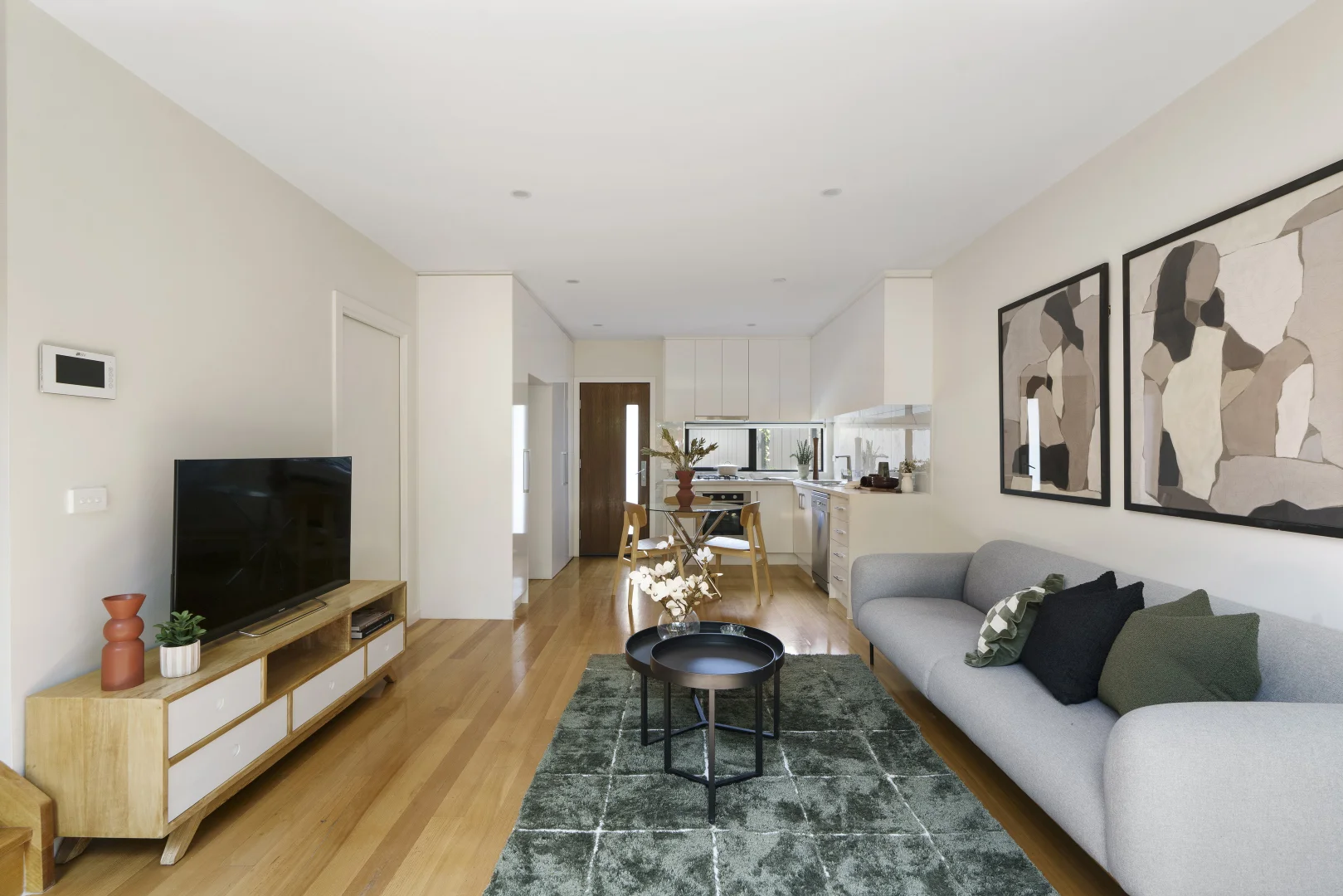 Additional image 5 of 2/23 Win-Malee Street, Hadfield VIC 3046