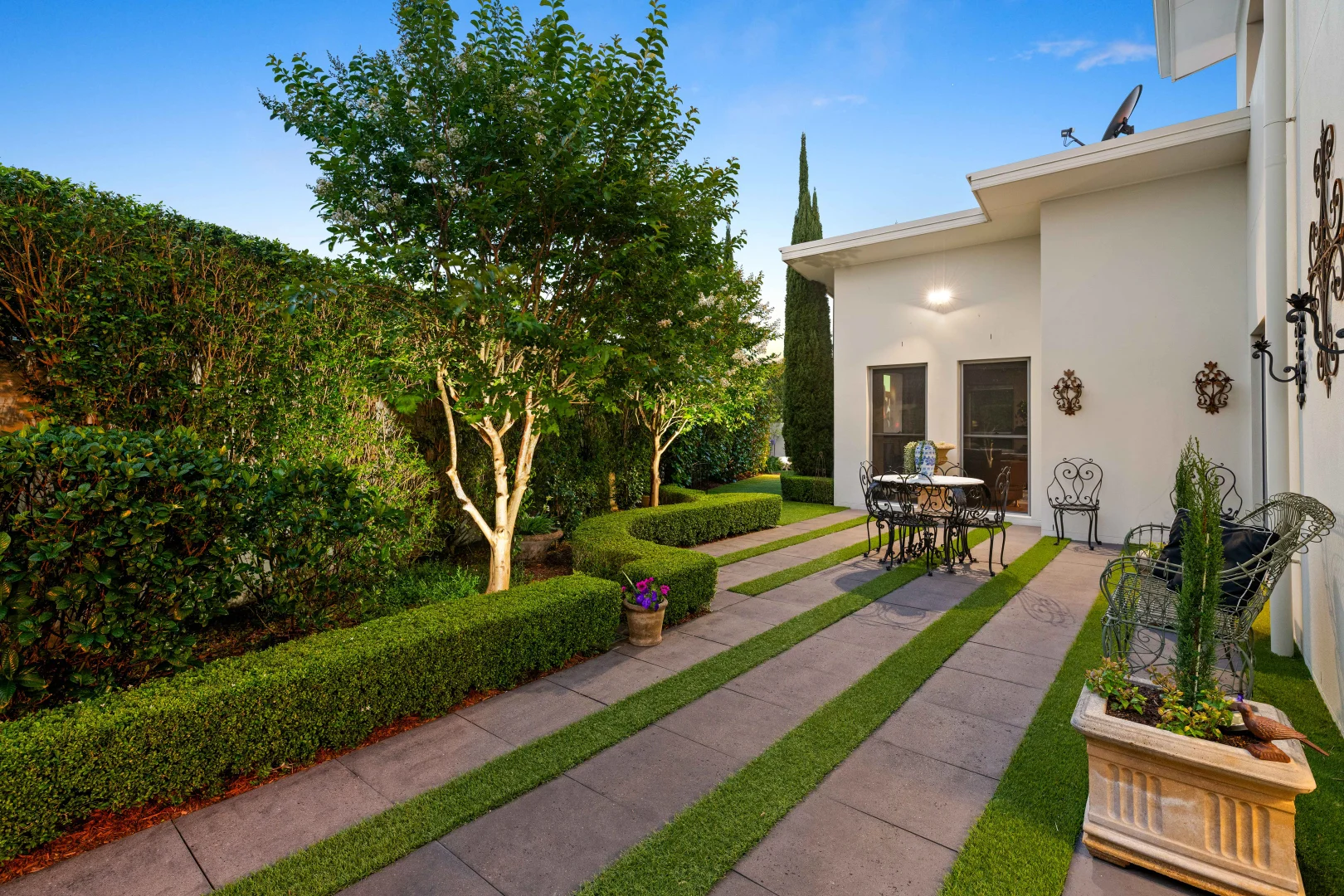 Additional image 19 of 6 Argyle Crescent, Sorrento QLD 4217