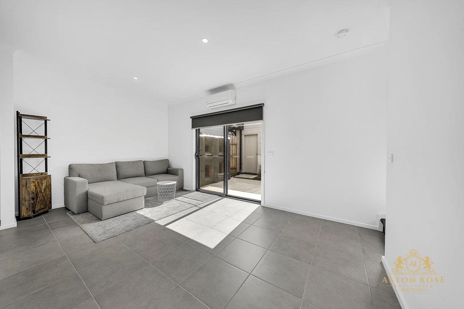 Additional image 7 of 16 Monterey Loop, Clyde VIC 3978