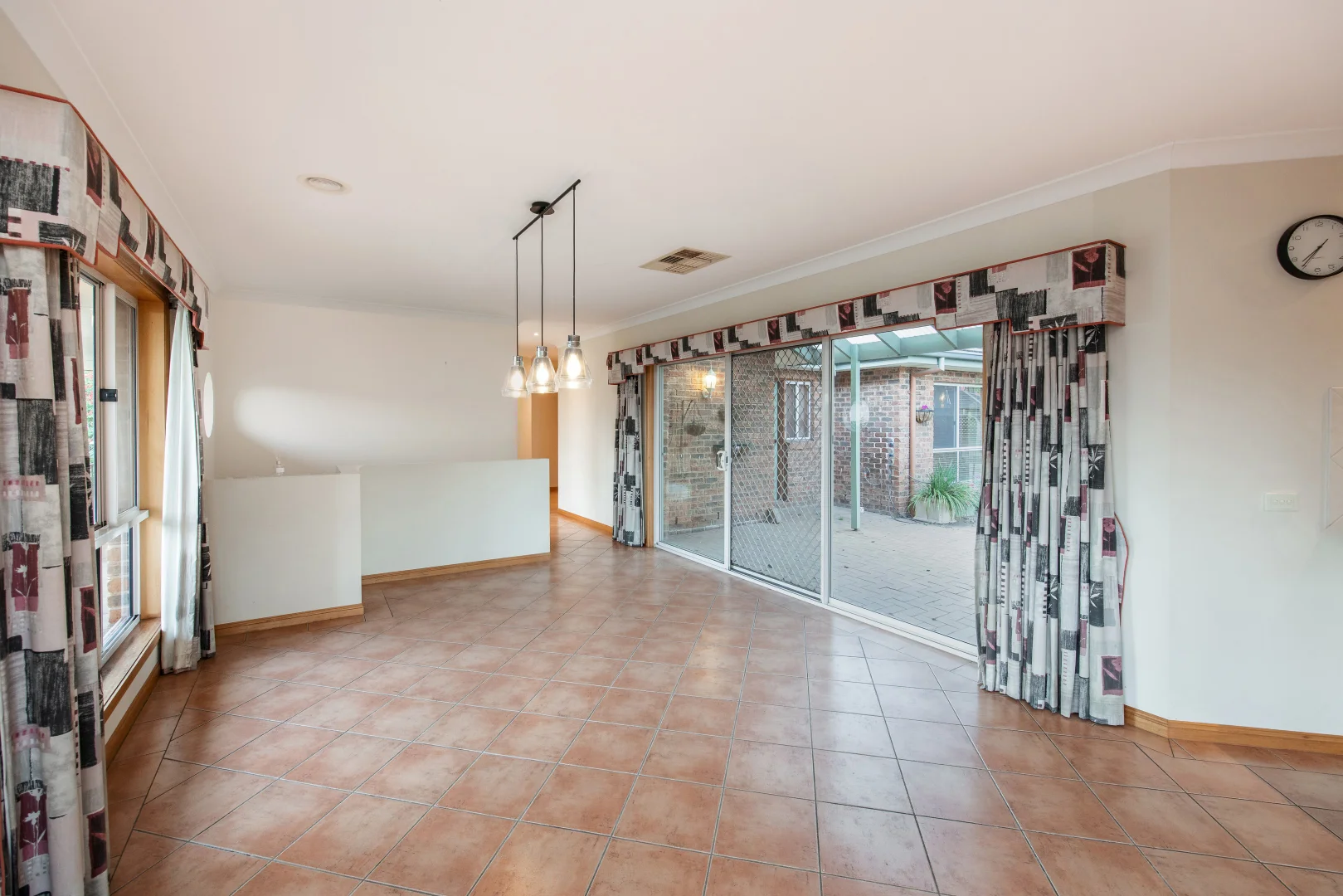 Additional image 11 of 16 Florence Crescent, West Albury NSW 2640