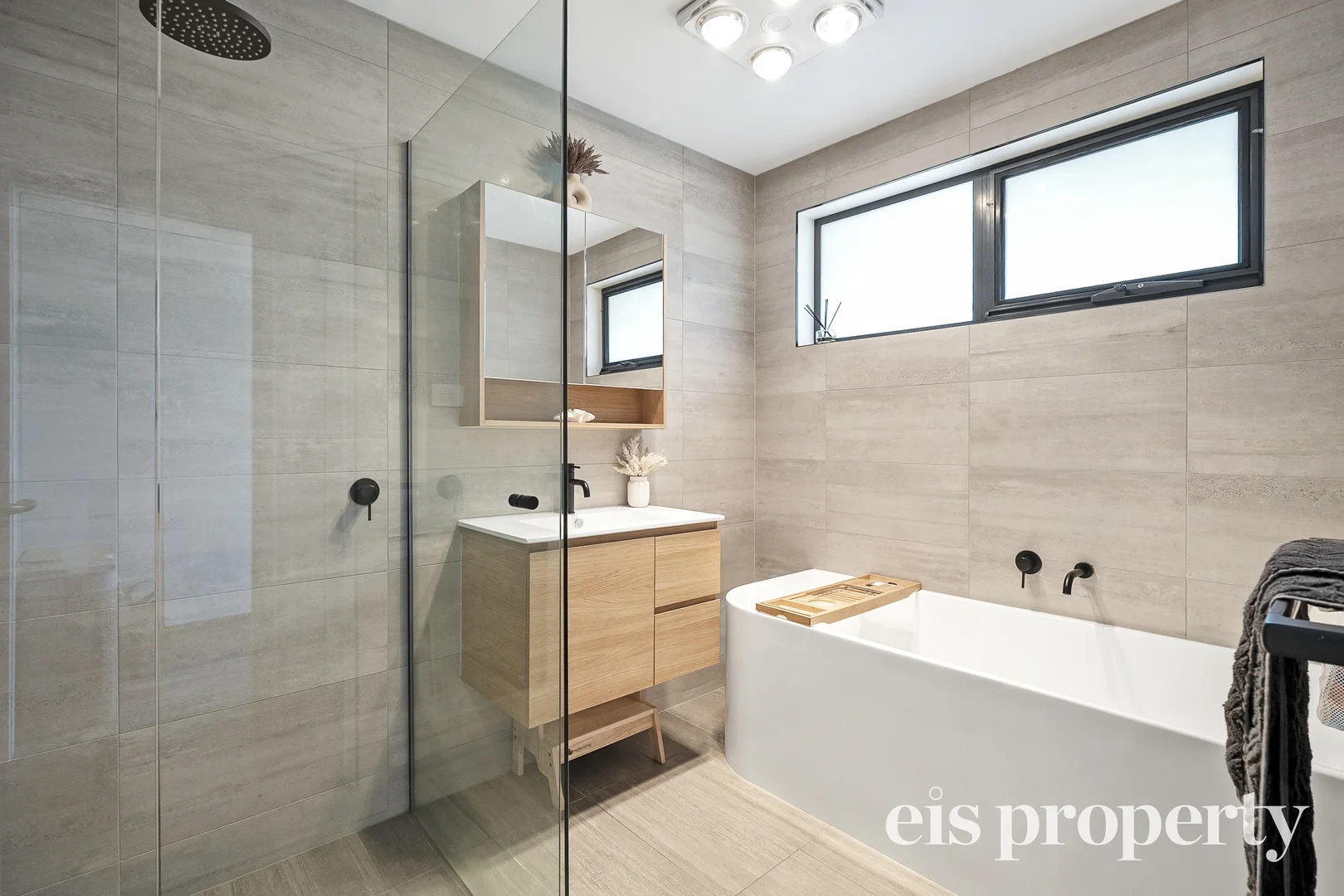 Additional image 27 of 5 Challis Crescent, Deep Bay TAS 7112