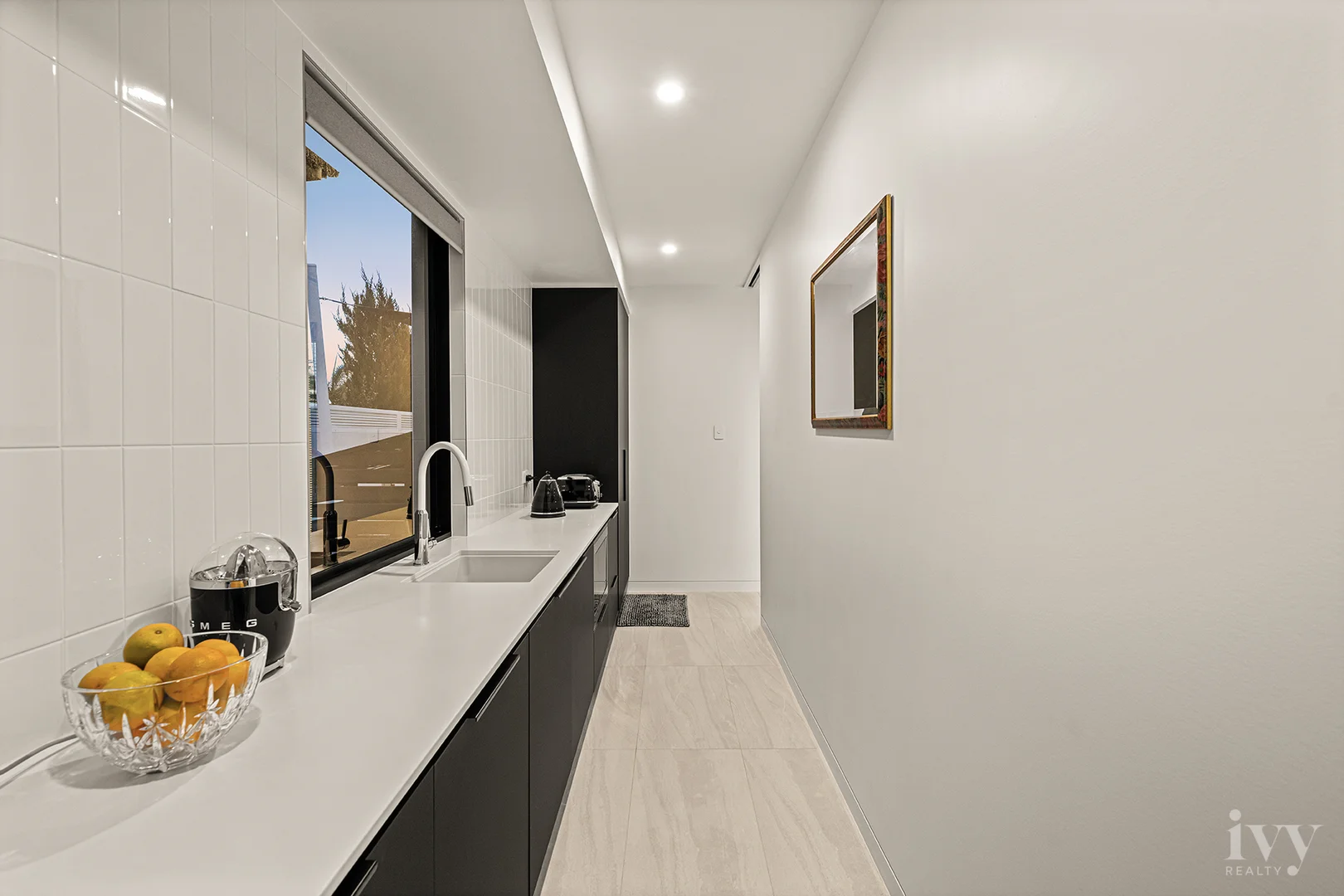 Additional image 9 of 10 Queen Guineveres Place, Sovereign Islands QLD 4216