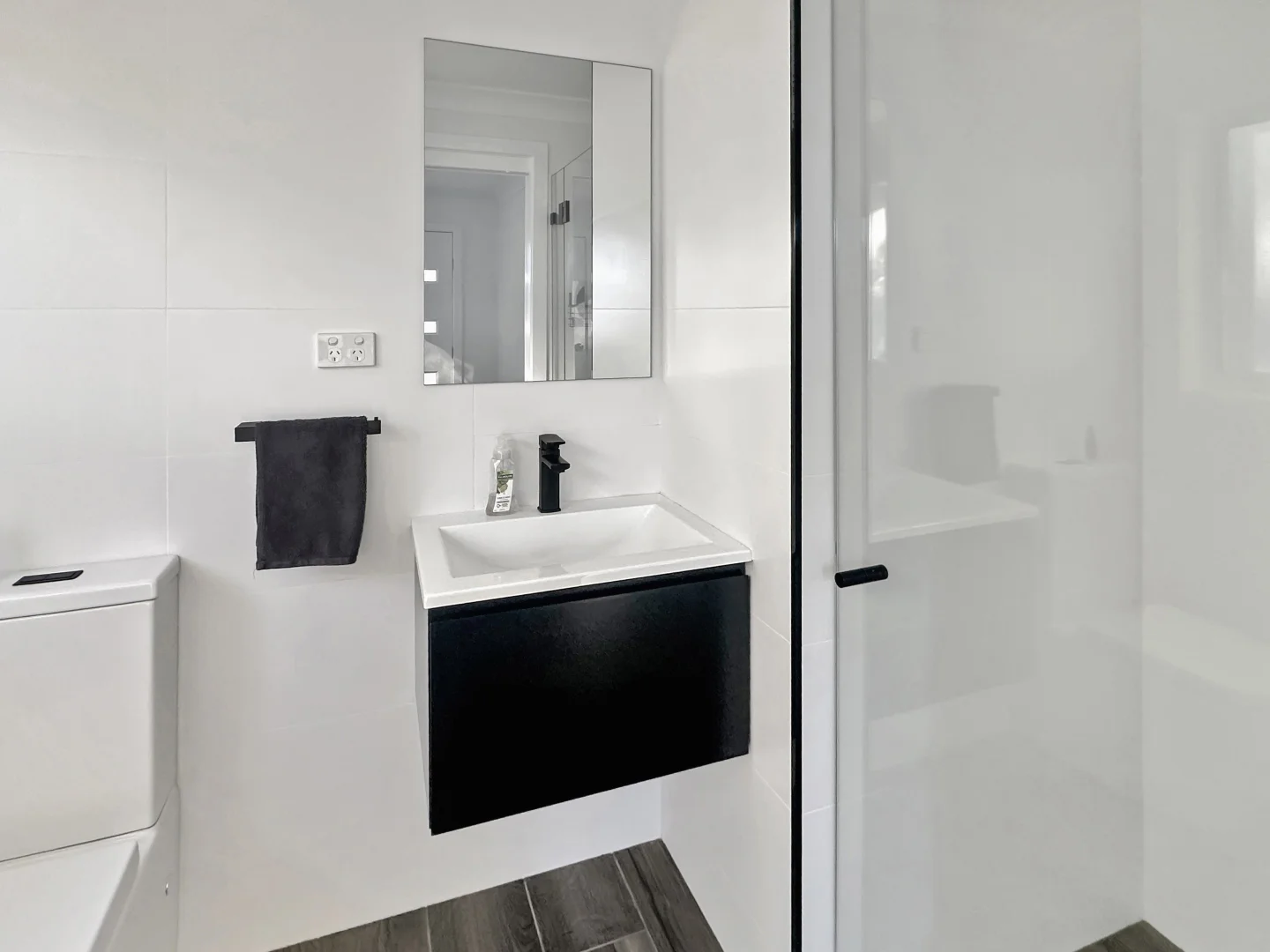 Additional image 35 of 102 Cove Boulevard, North Arm Cove NSW 2324