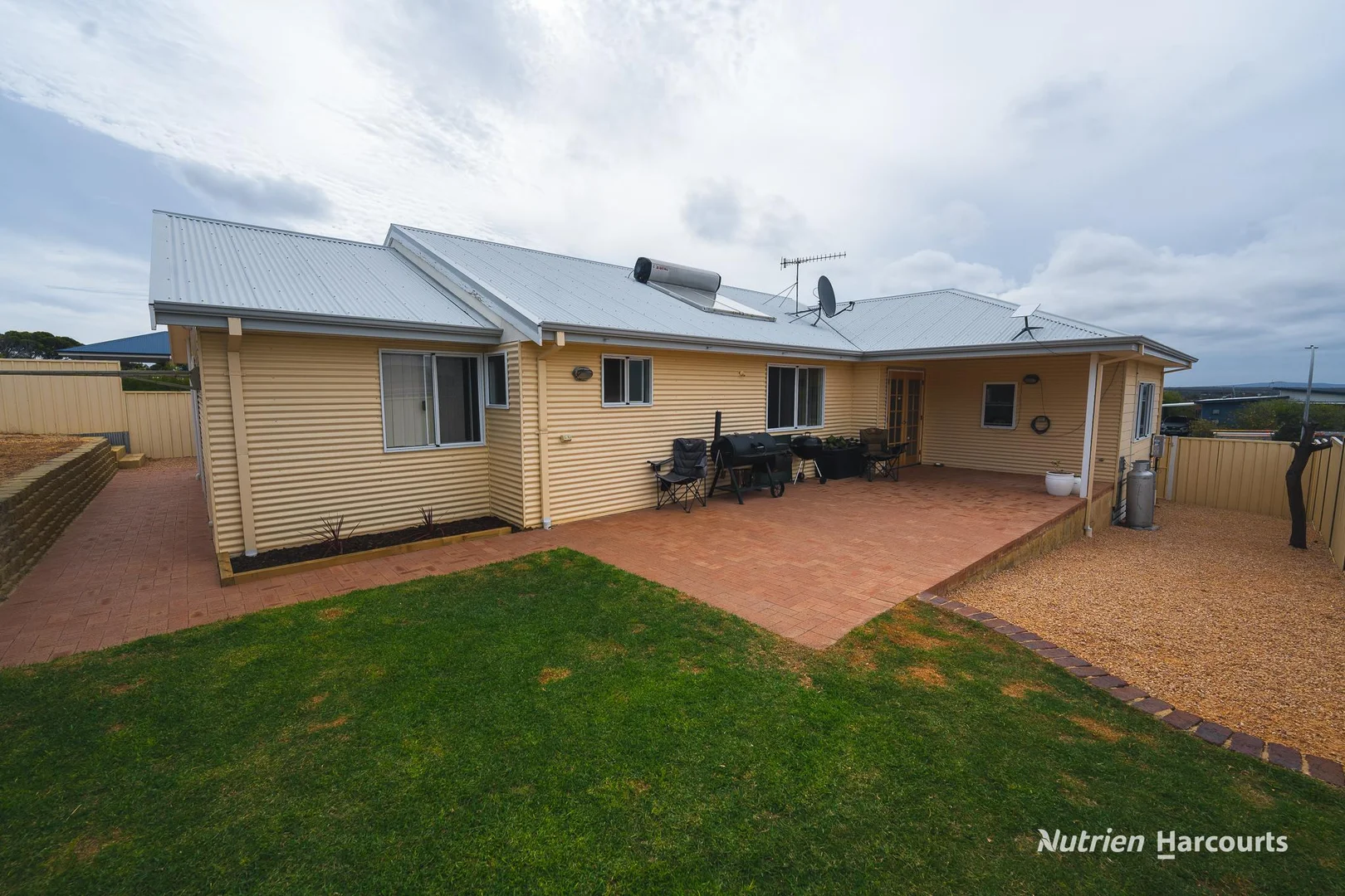 Additional image 30 of 21 France Street, Hopetoun WA 6348