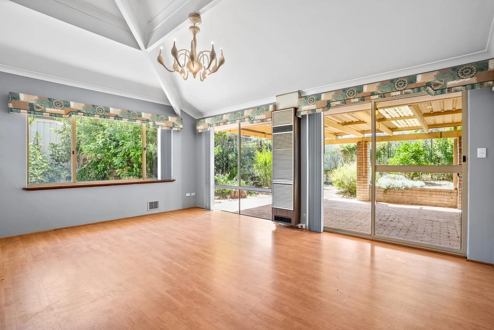 Additional image 11 of 19 Elanora Drive, Cooloongup WA 6168