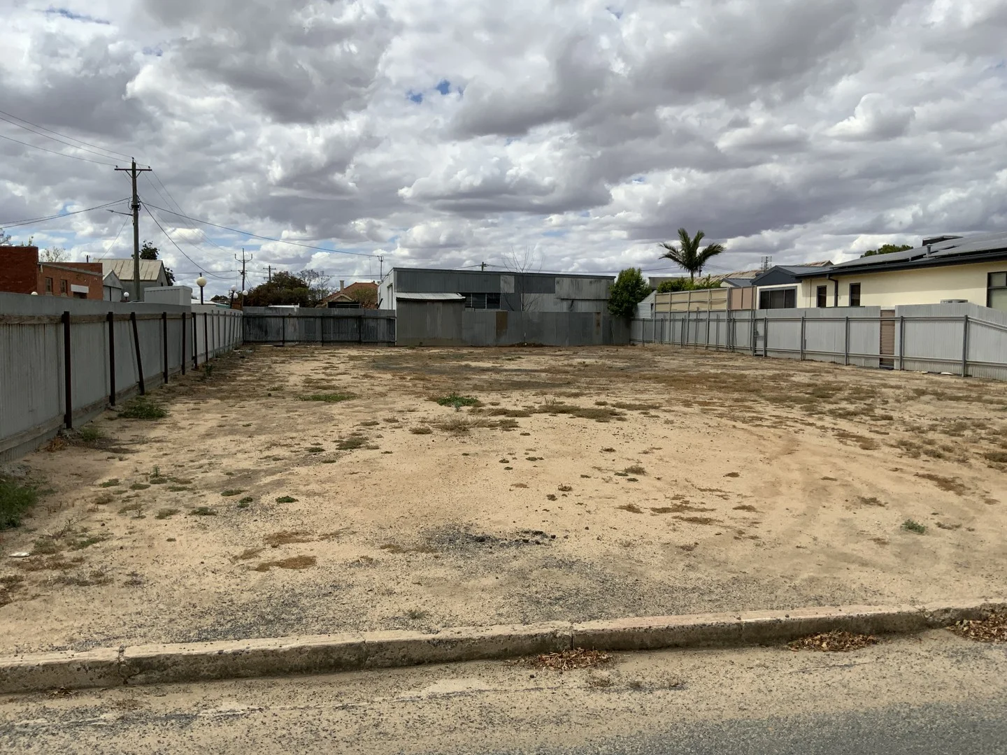 393 River, Hay NSW 2711