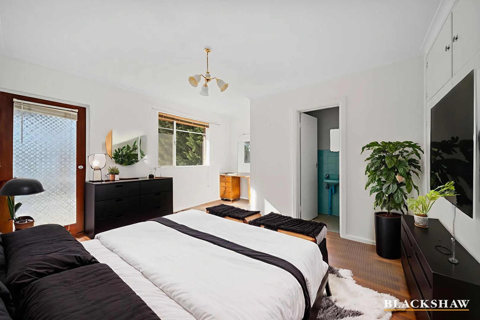 Additional image 5 of 148 Monaro Crescent, Red Hill ACT 2603