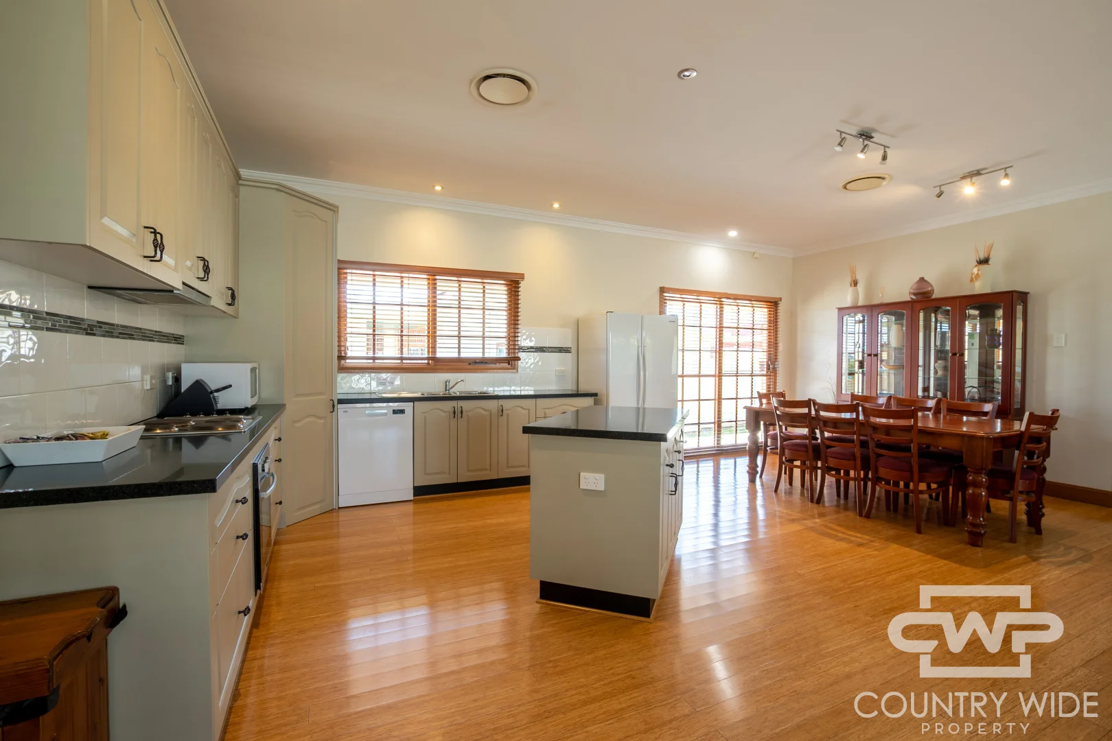 Additional image 4 of 21 Church Street, Glen Innes NSW 2370