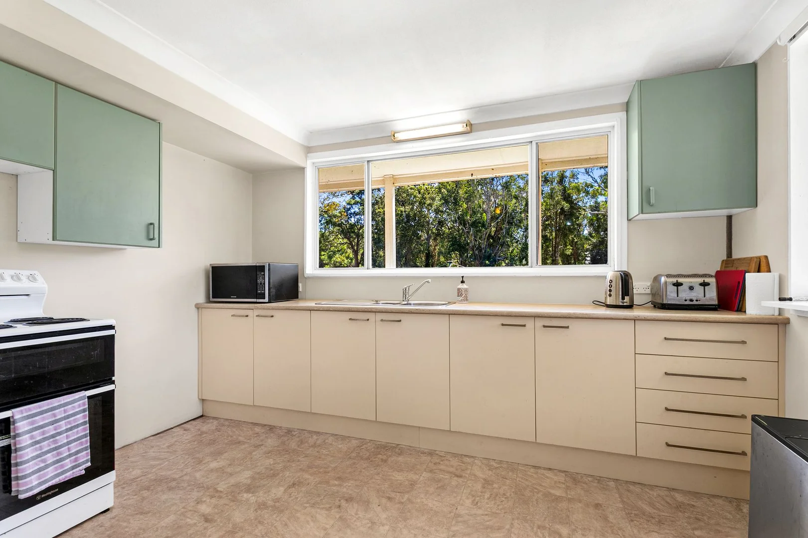 Additional image 18 of 121 Lemon Tree Passage Road, Salt Ash NSW 2318