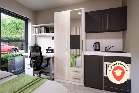 Gloucester Road North, Filton, Bristol, Gloucestershire BS34