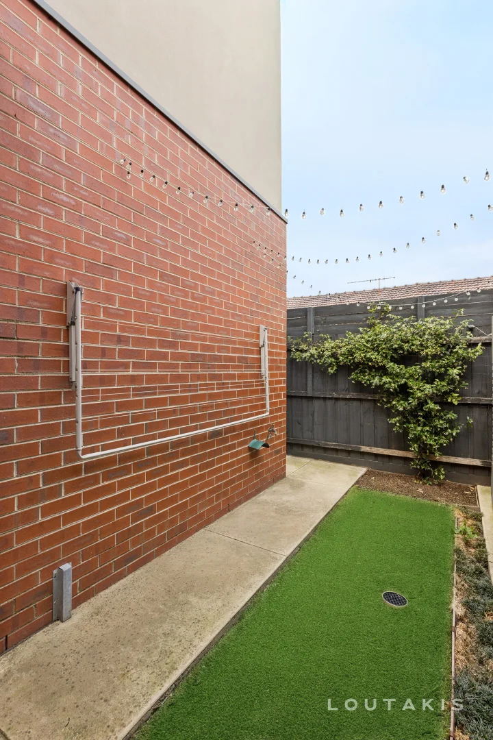 Additional image 18 of 1/30 Vernon Street, South Kingsville VIC 3015