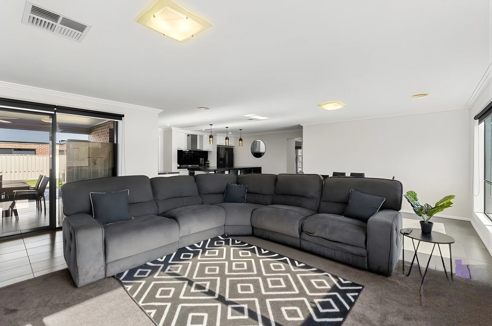 Additional image 6 of 1 Limousin Court, Ascot VIC 3364