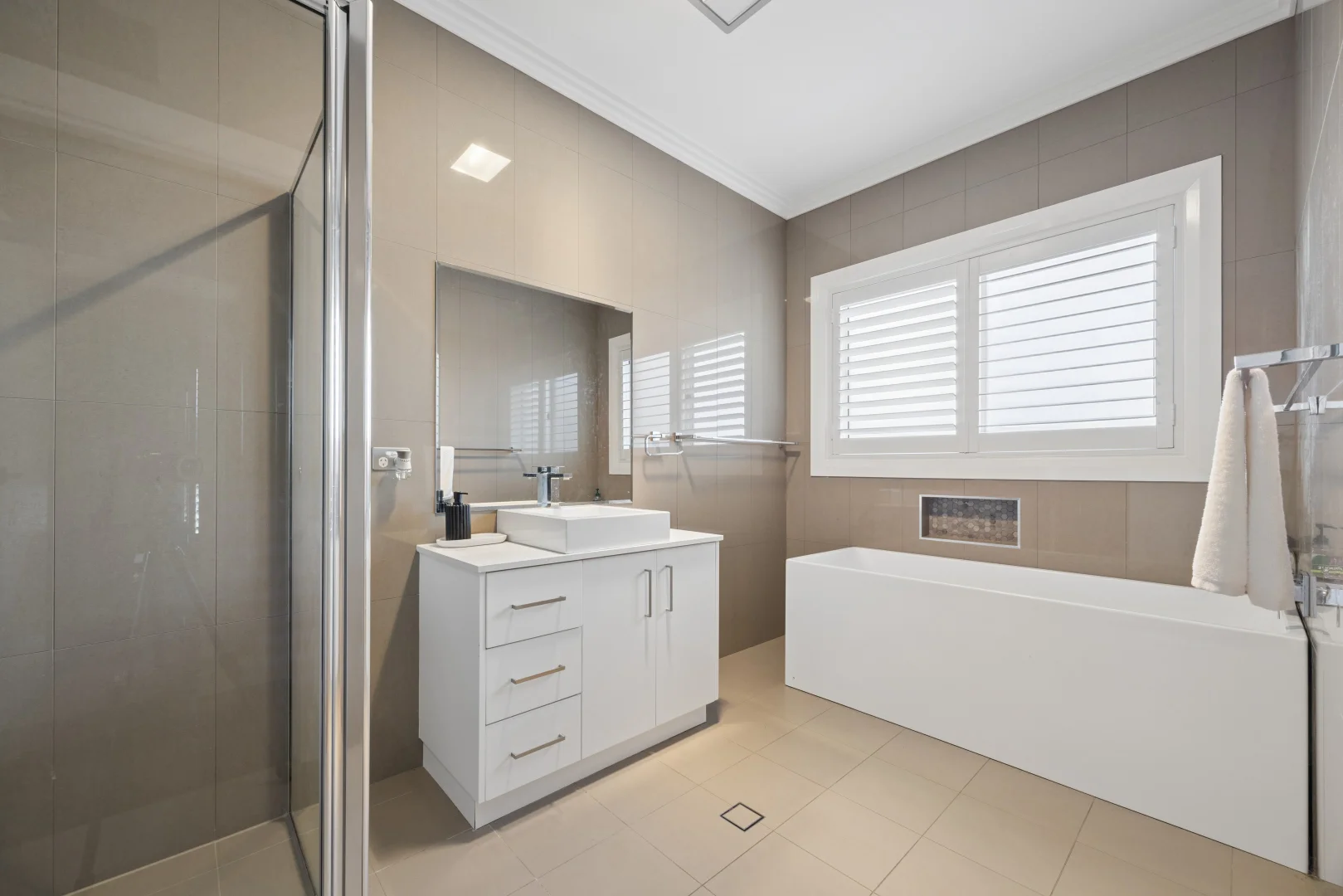 Additional image 11 of 4 Fraser Close, Goulburn NSW 2580