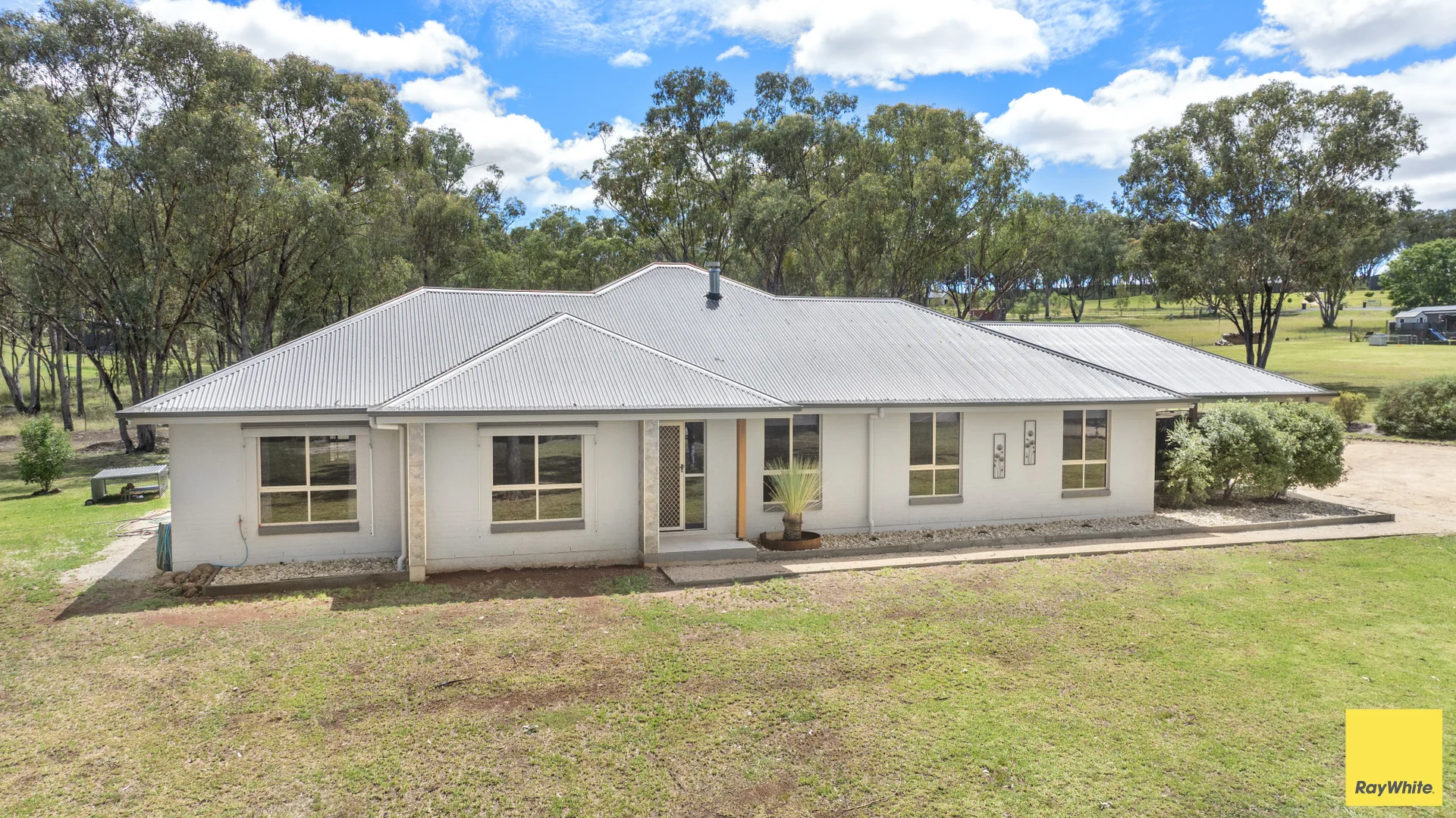 Additional image 16 of 27 Bimbadeen Drive, Inverell NSW 2360