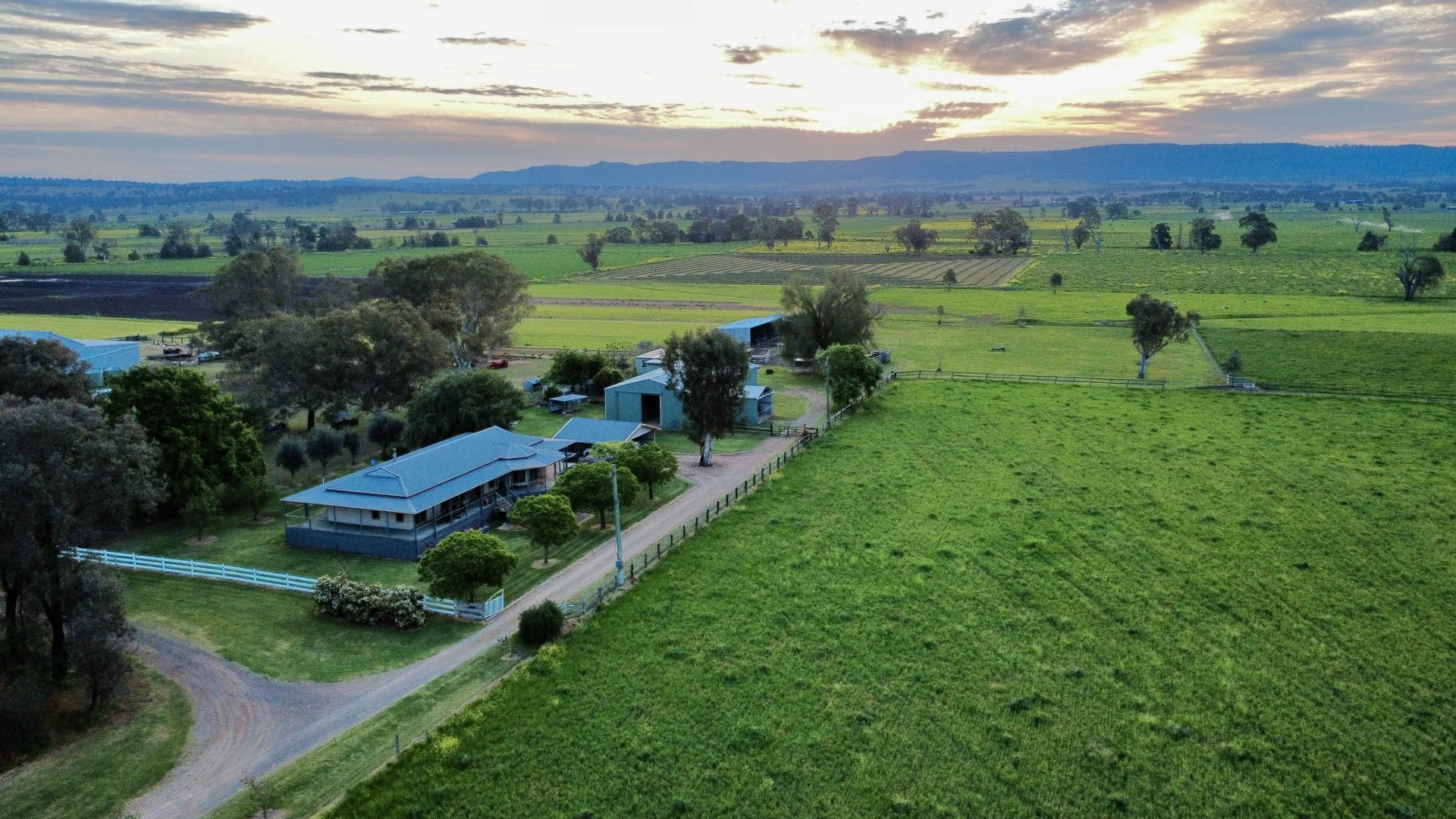 "Runnymeade" 80 Blairmore Lane, Aberdeen NSW 2336