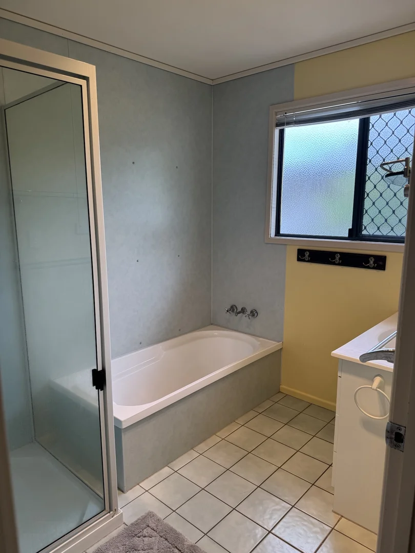 Additional image 24 of 19 Alex Parade, Roma QLD 4455