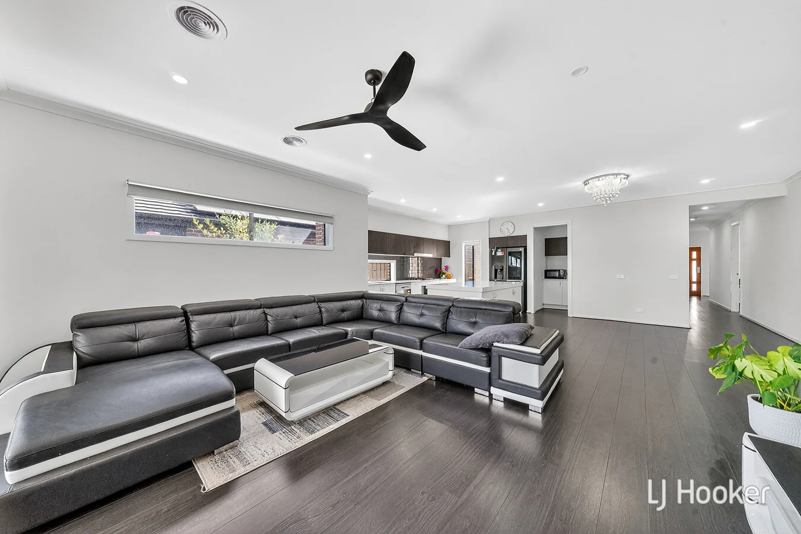 Additional image 10 of 89 Atherstone Boulevard, Strathtulloh VIC 3338
