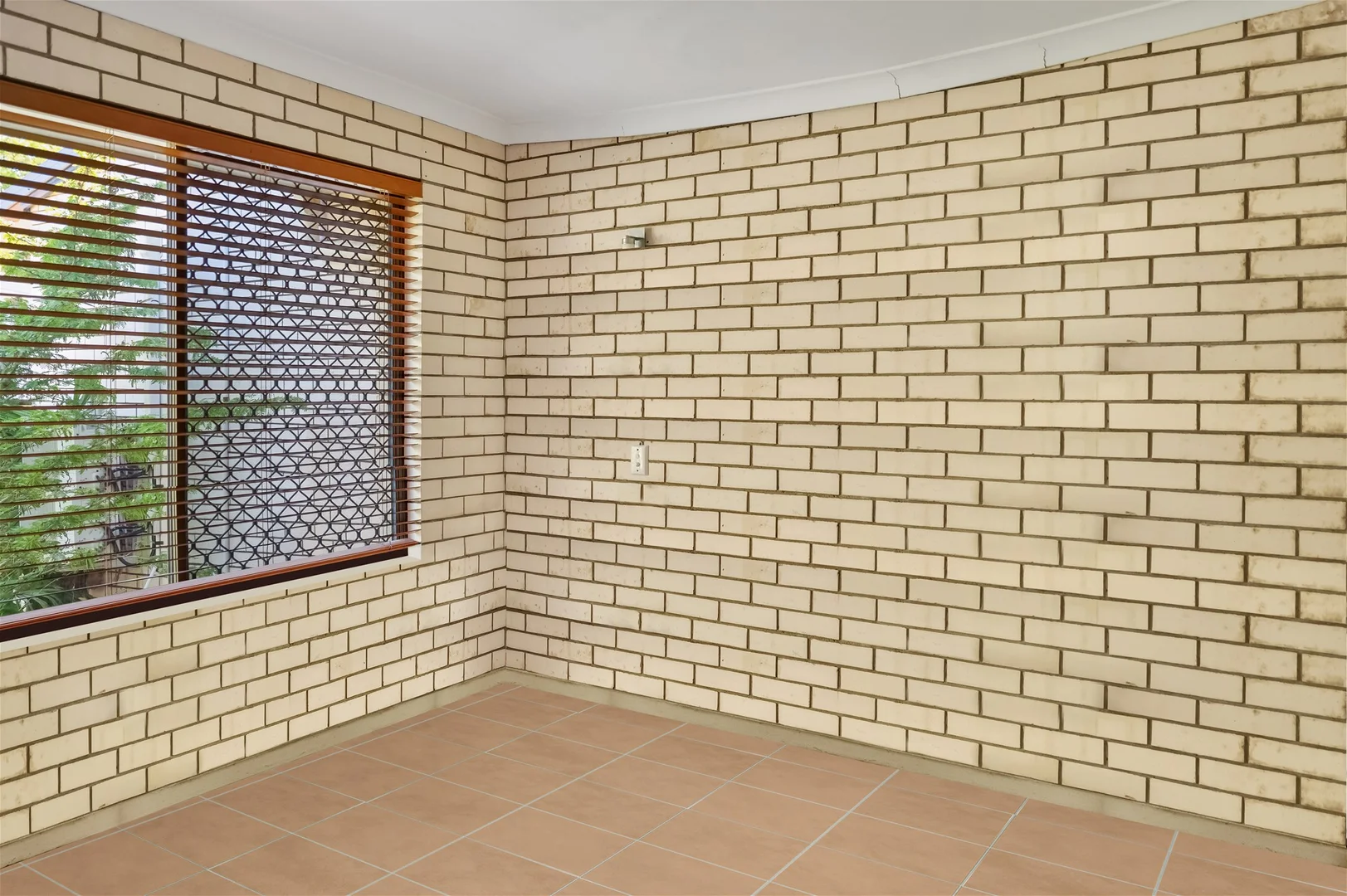 Additional image 5 of 4/16 Kent Street, West Gladstone QLD 4680