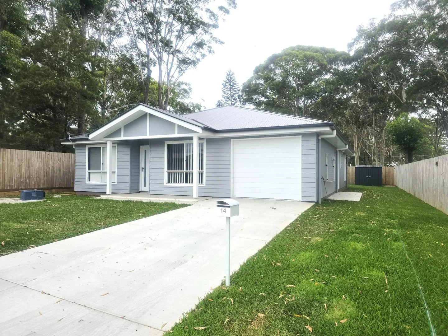 Russell Island QLD 4184