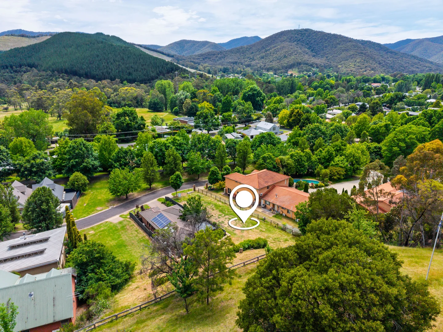 Additional image 16 of 3 The Track, Bright VIC 3741