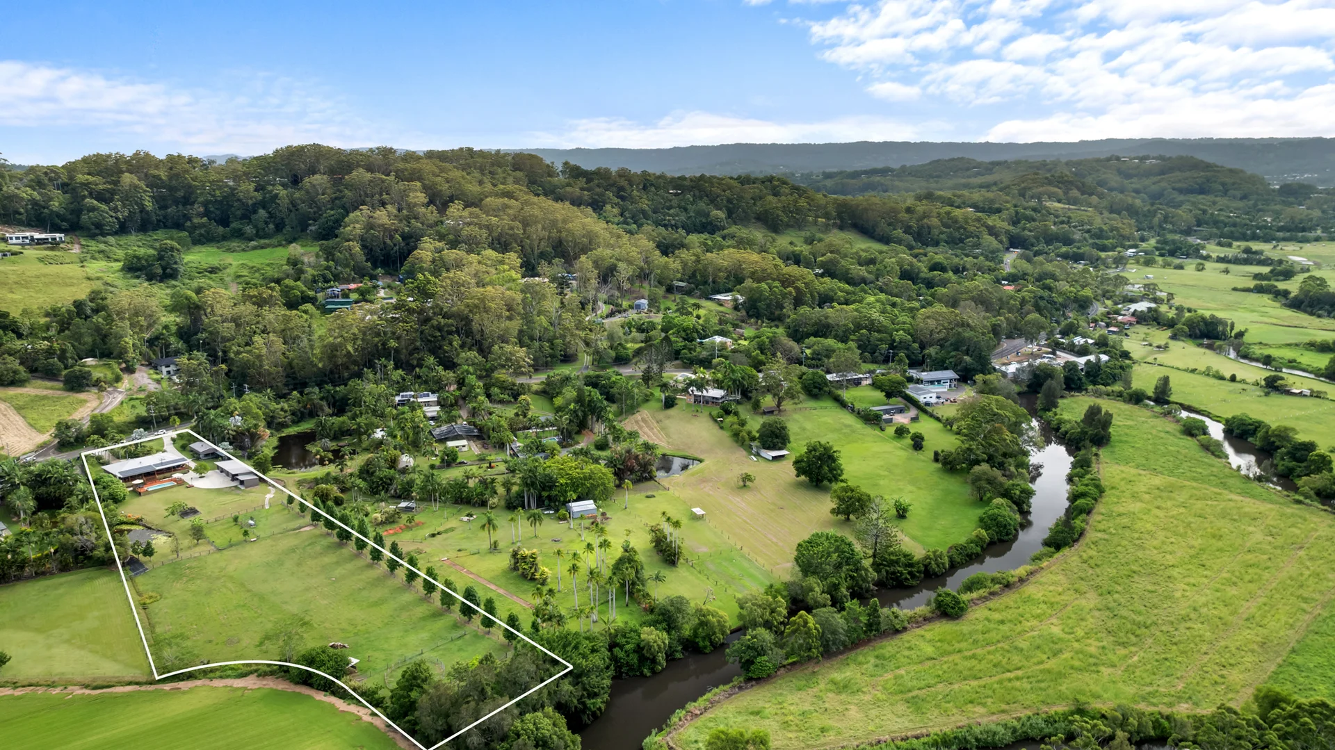 Additional image 24 of 325 Petrie Creek Rd, Rosemount QLD 4560