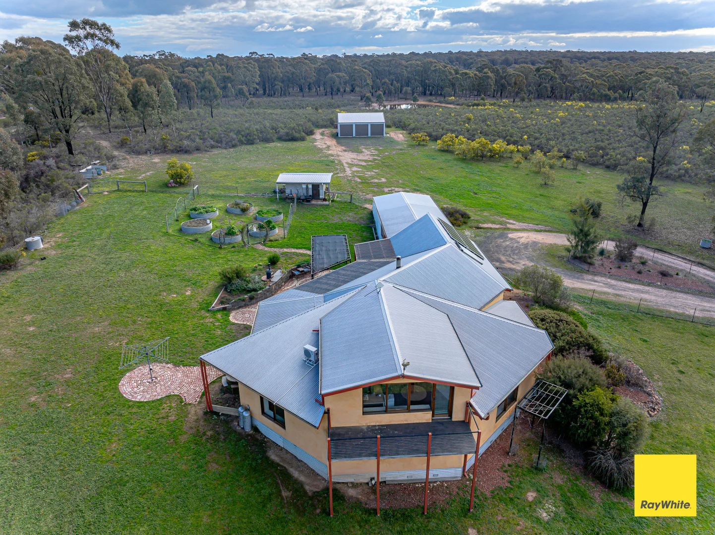 Additional image 27 of 55 Long Court, Ladys Pass VIC 3523