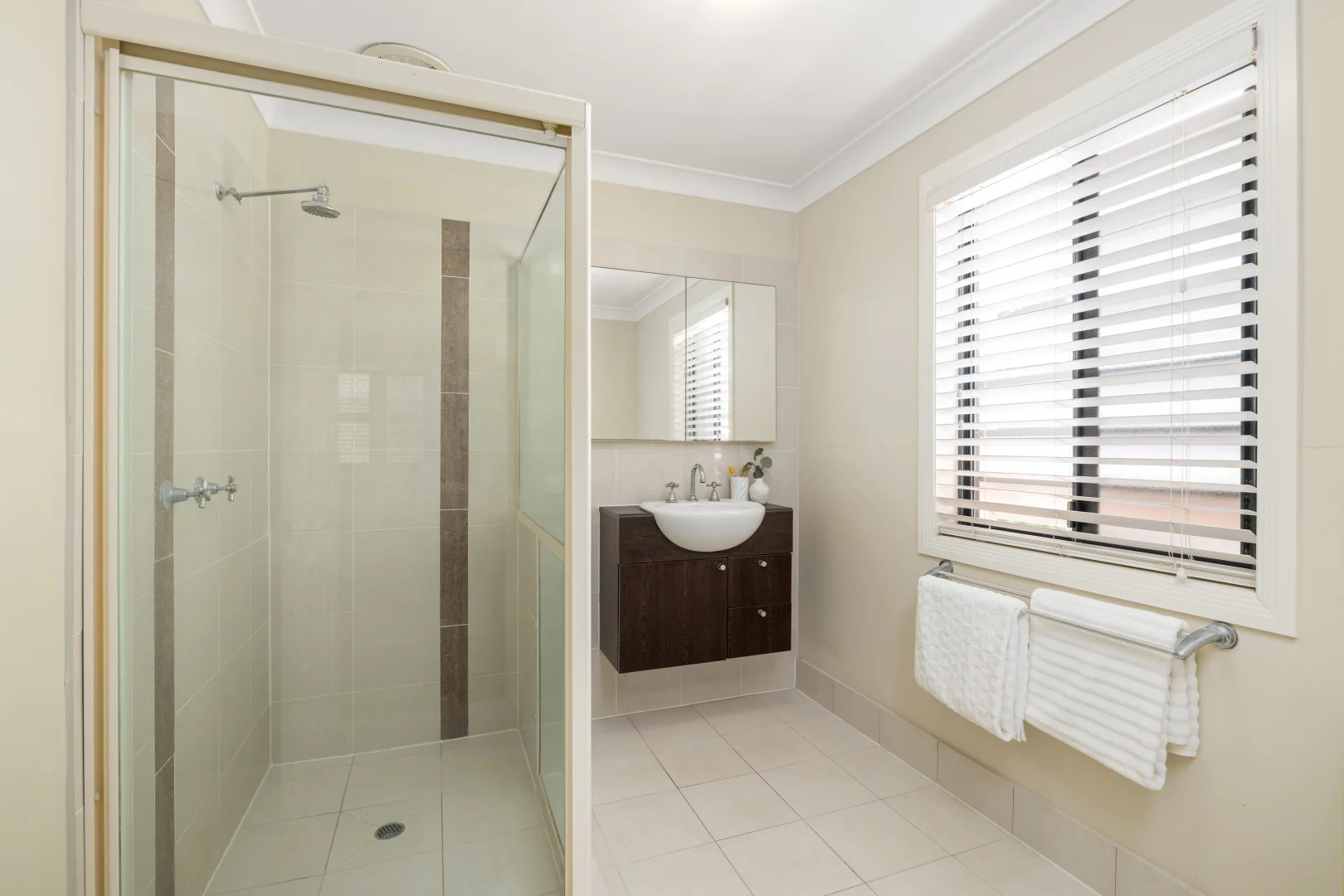 Additional image 12 of 31 Sandy Camp Road, Wynnum QLD 4178