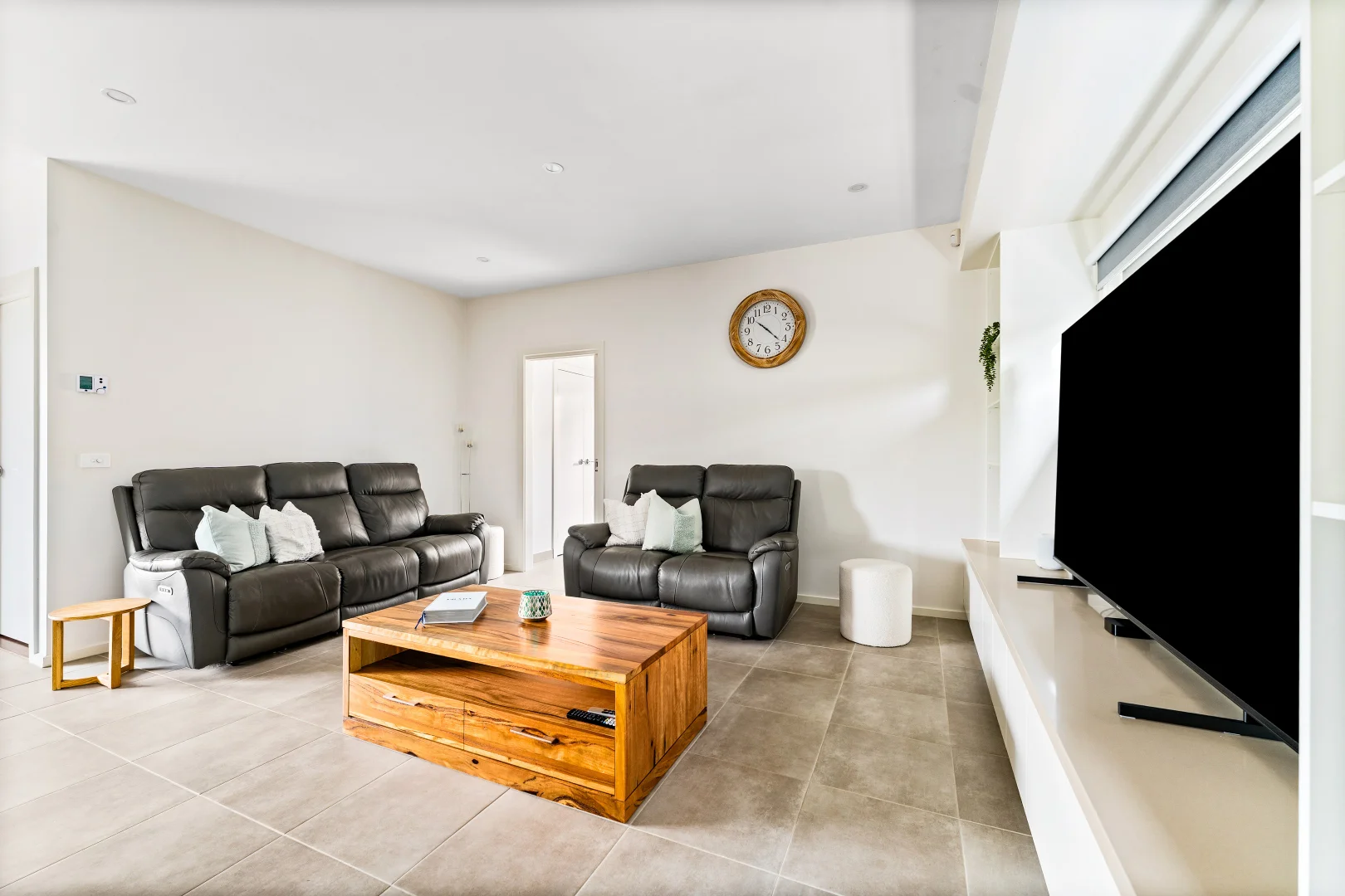 Additional image 3 of 38 Huxtable Avenue, Altona North VIC 3025