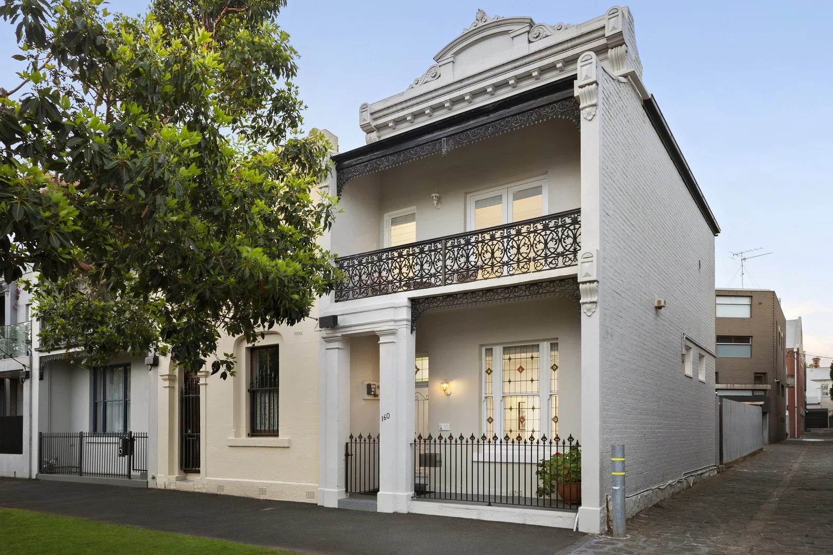 Additional image 2 of 160 Napier Street, South Melbourne VIC 3205