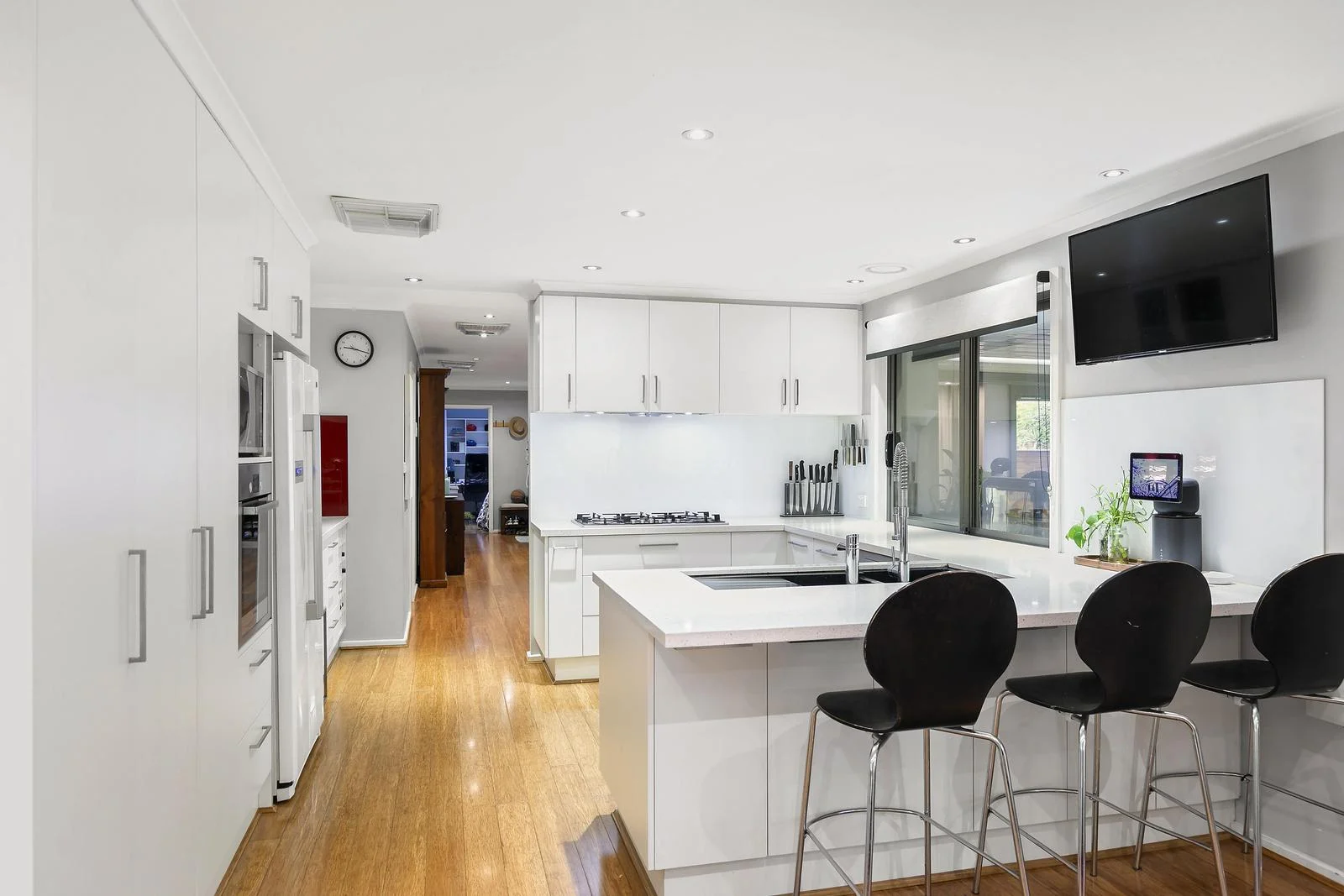 Additional image 2 of 14 Westmere Place, Viewbank VIC 3084