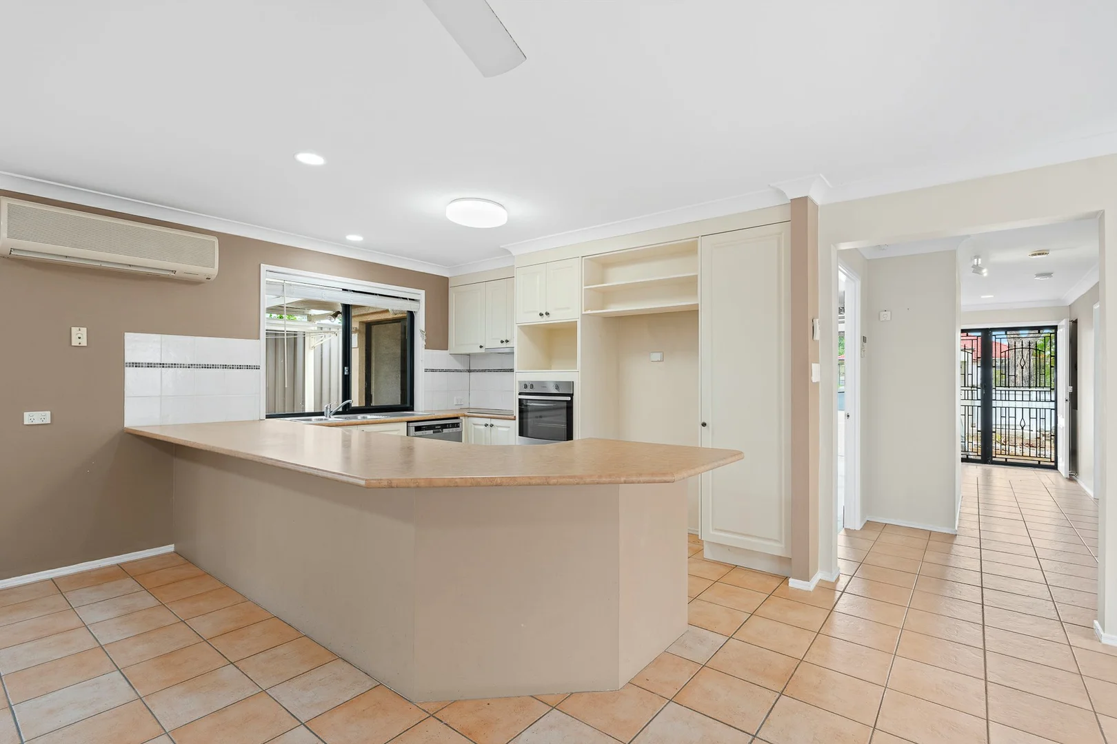 Additional image 8 of 18 Brookland Court, Molendinar QLD 4214