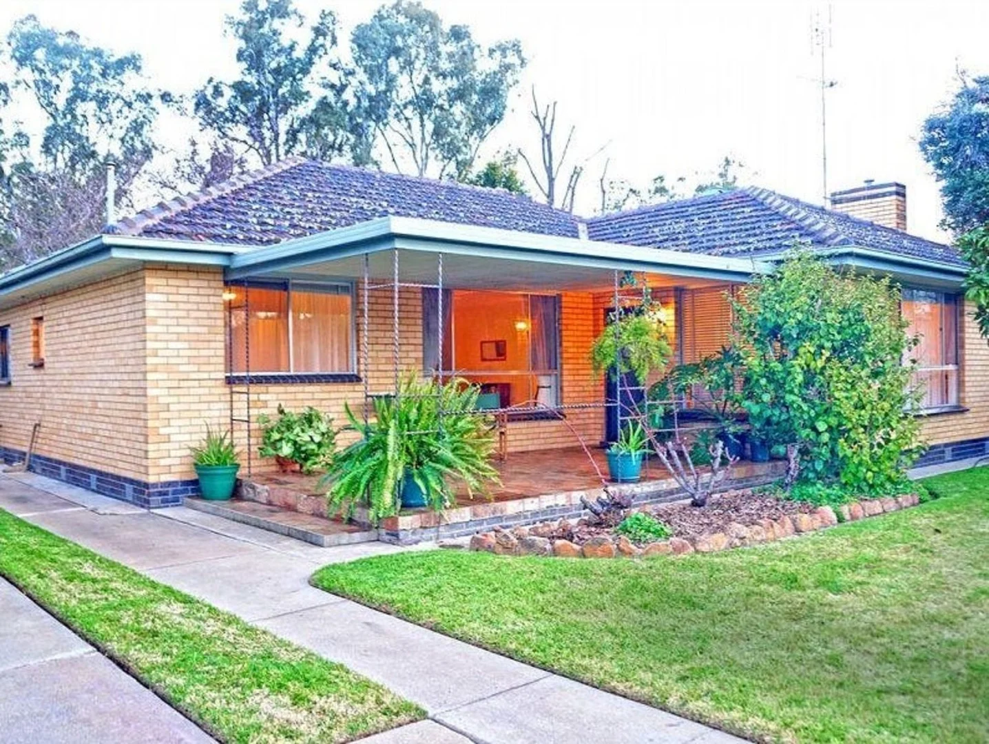 102 The Boulevard, Shepparton VIC 3630