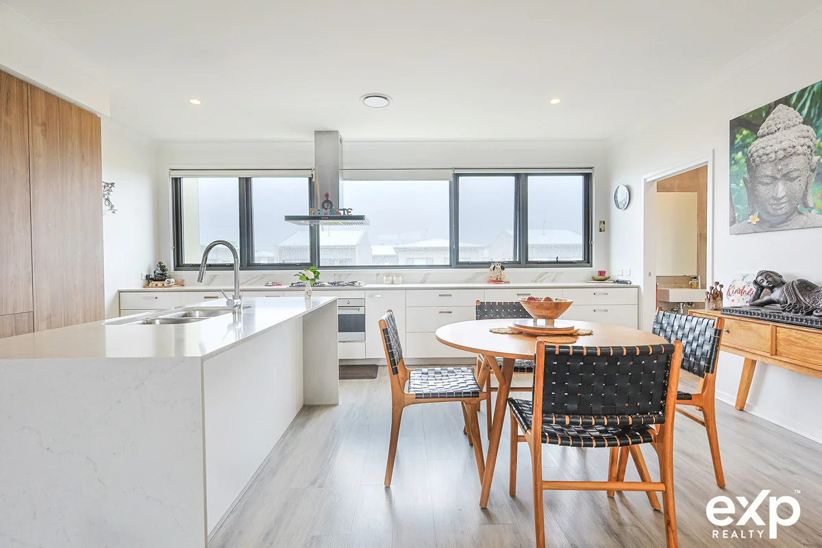 Additional image 3 of 22/1 Lyra Avenue, Hope Island QLD 4212