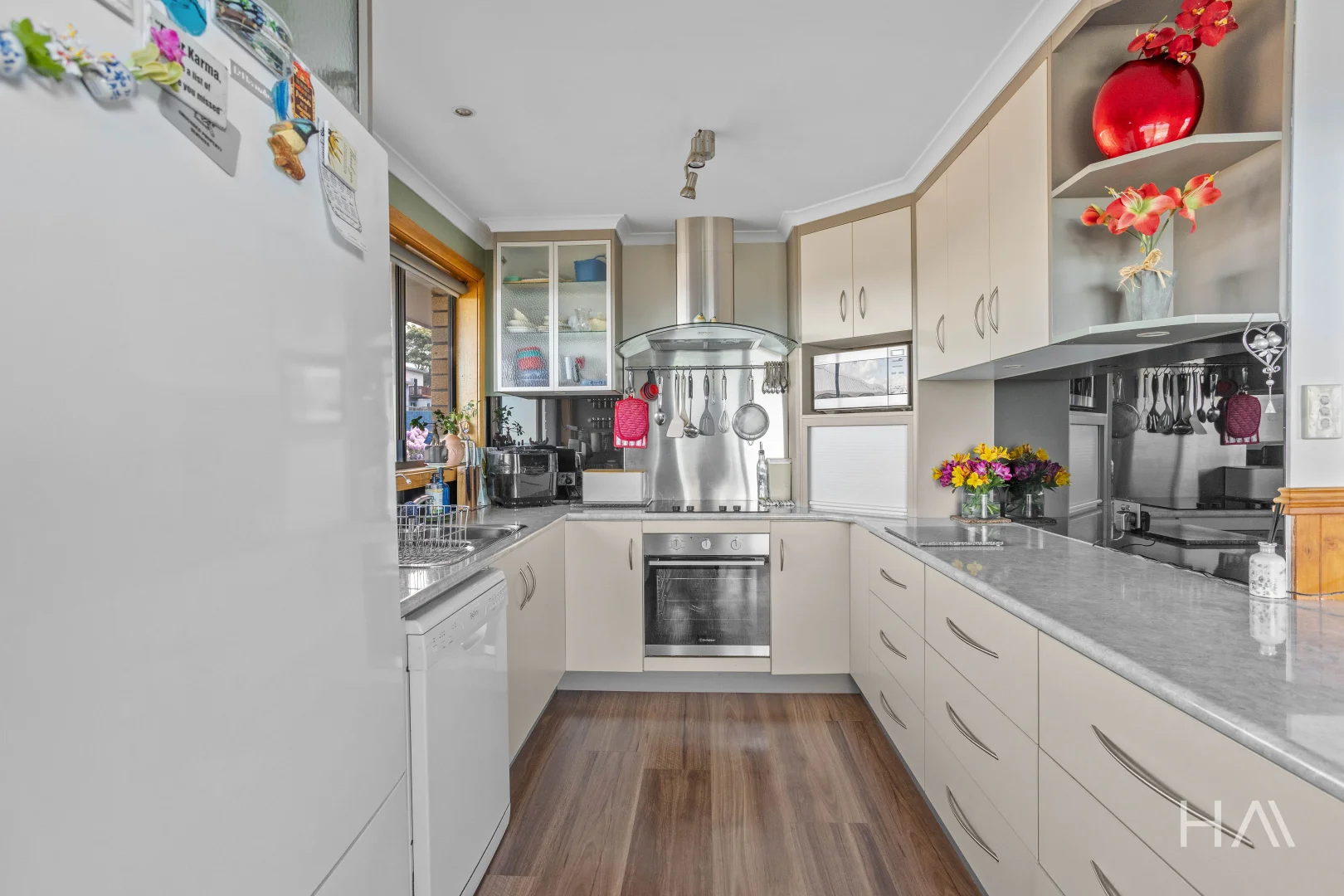 Additional image 10 of 19 George Street, Scamander TAS 7215