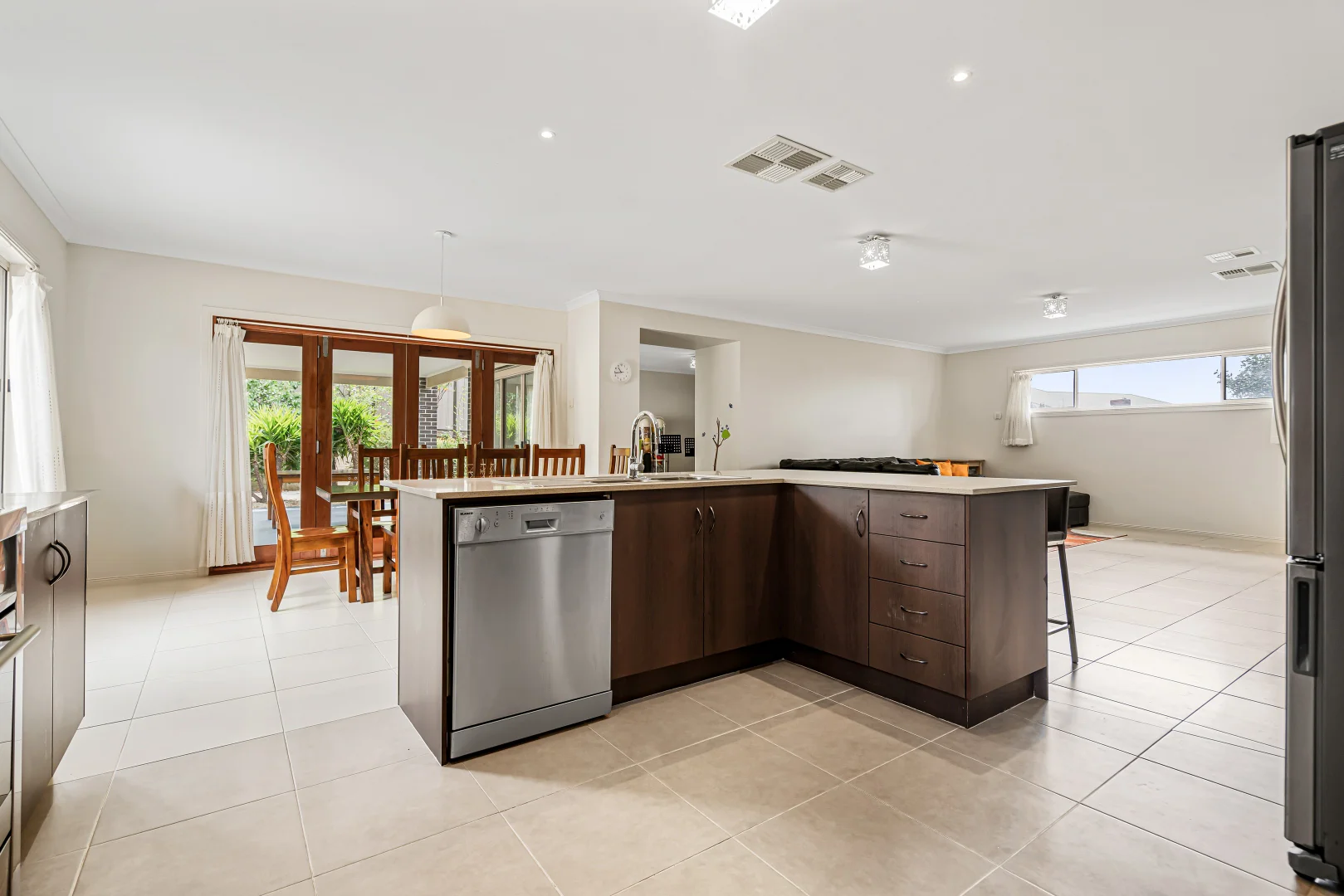 Additional image 11 of 71 Westminster Grove, Sunbury VIC 3429