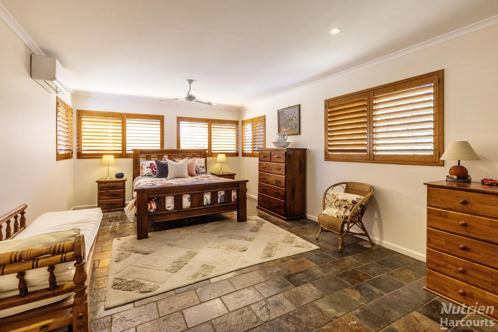 Additional image 3 of 20 Spencer Street, Gillen NT 0870