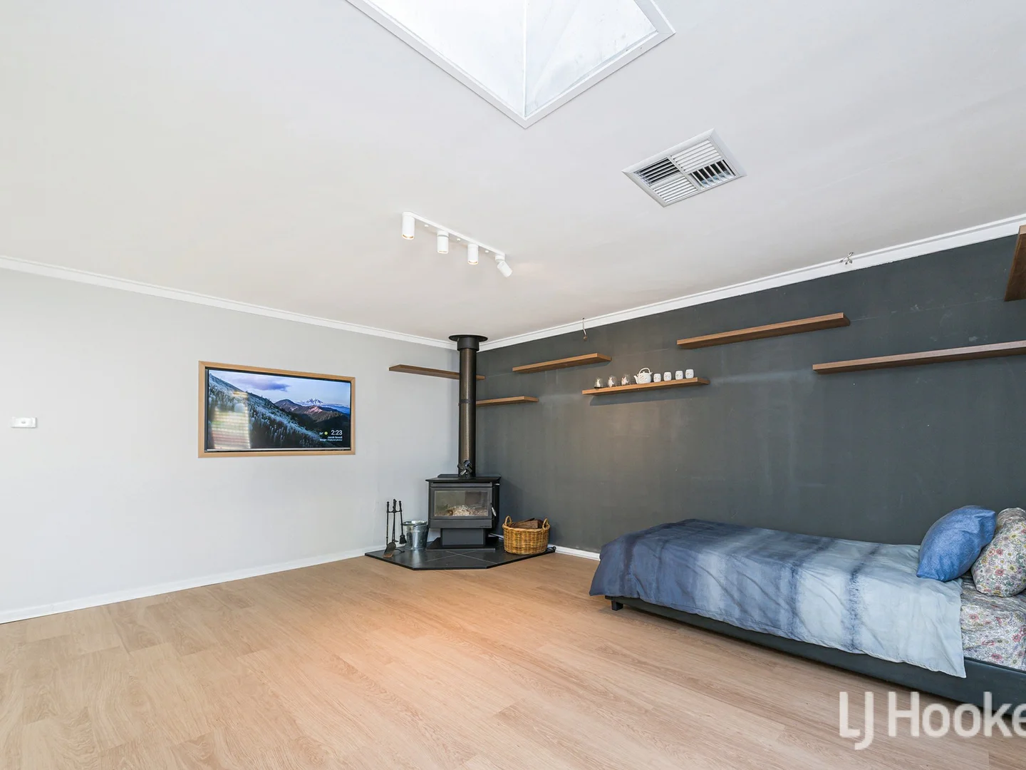 Additional image 13 of 8 Armitage Road, Kelmscott WA 6111