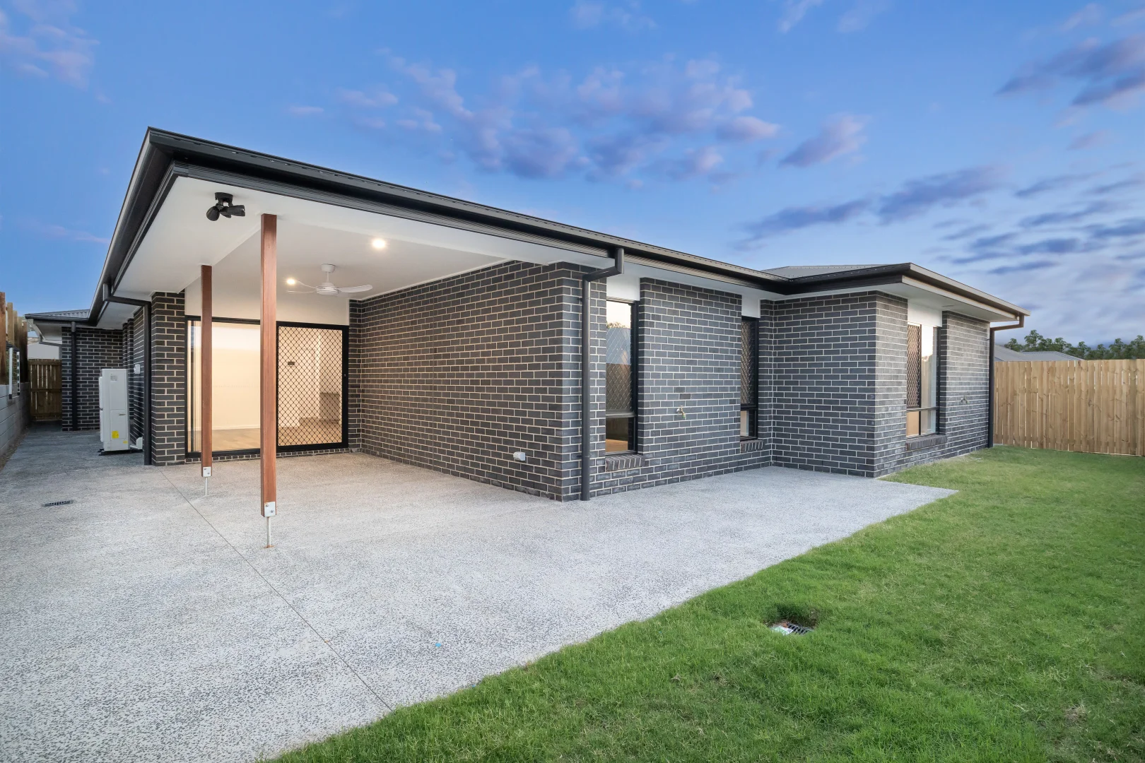 Additional image 16 of Park Ridge QLD 4125