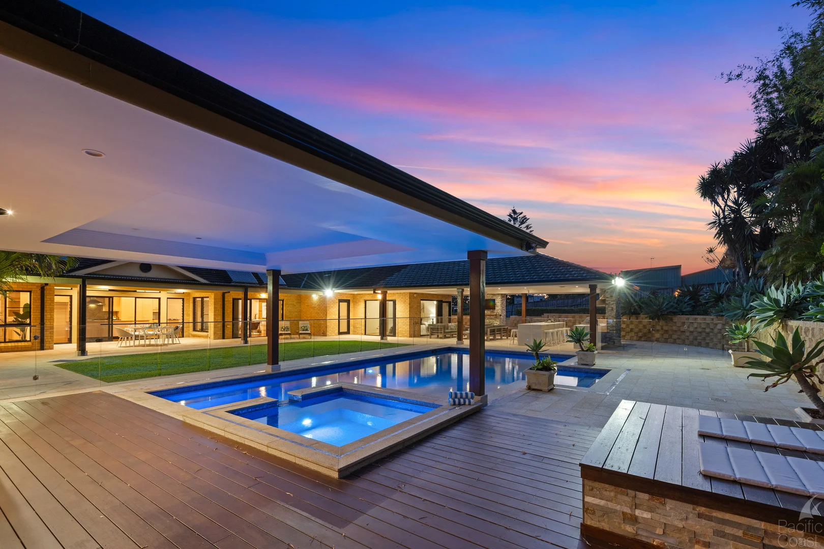 Additional image 29 of 32 Panorama Crescent, Forster NSW 2428