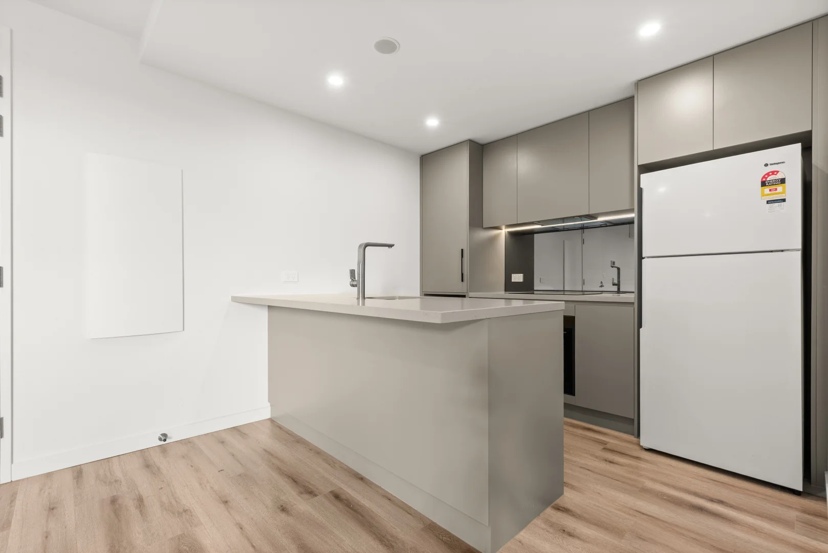 Additional image 5 of 505/49 Furzer Street, Phillip ACT 2606