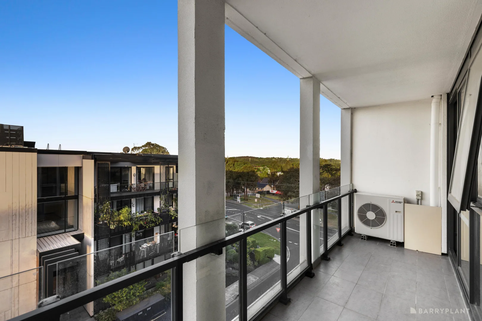 Additional image 8 of 301/3 Red Hill Terrace, Doncaster East VIC 3109