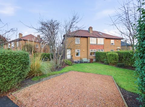 87 Ladywell Avenue, Carrick Knowe, Edinburgh EH12