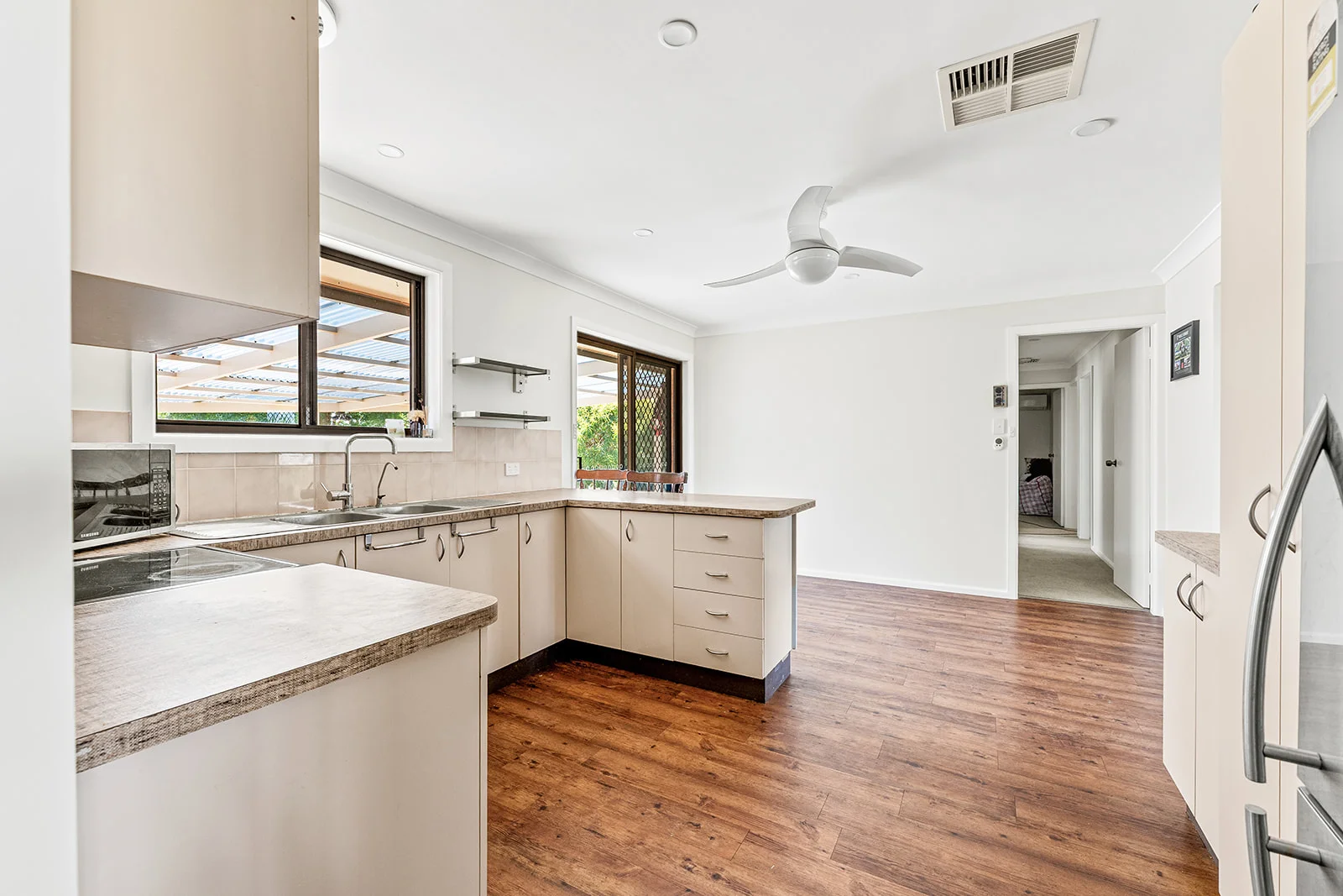 Additional image 11 of 215 Holman Road, Murrumburrah NSW 2587