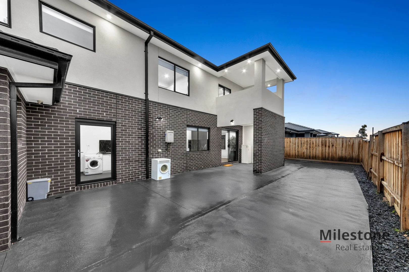 Additional image 27 of 11 Carcoola Rise, Clyde North VIC 3978