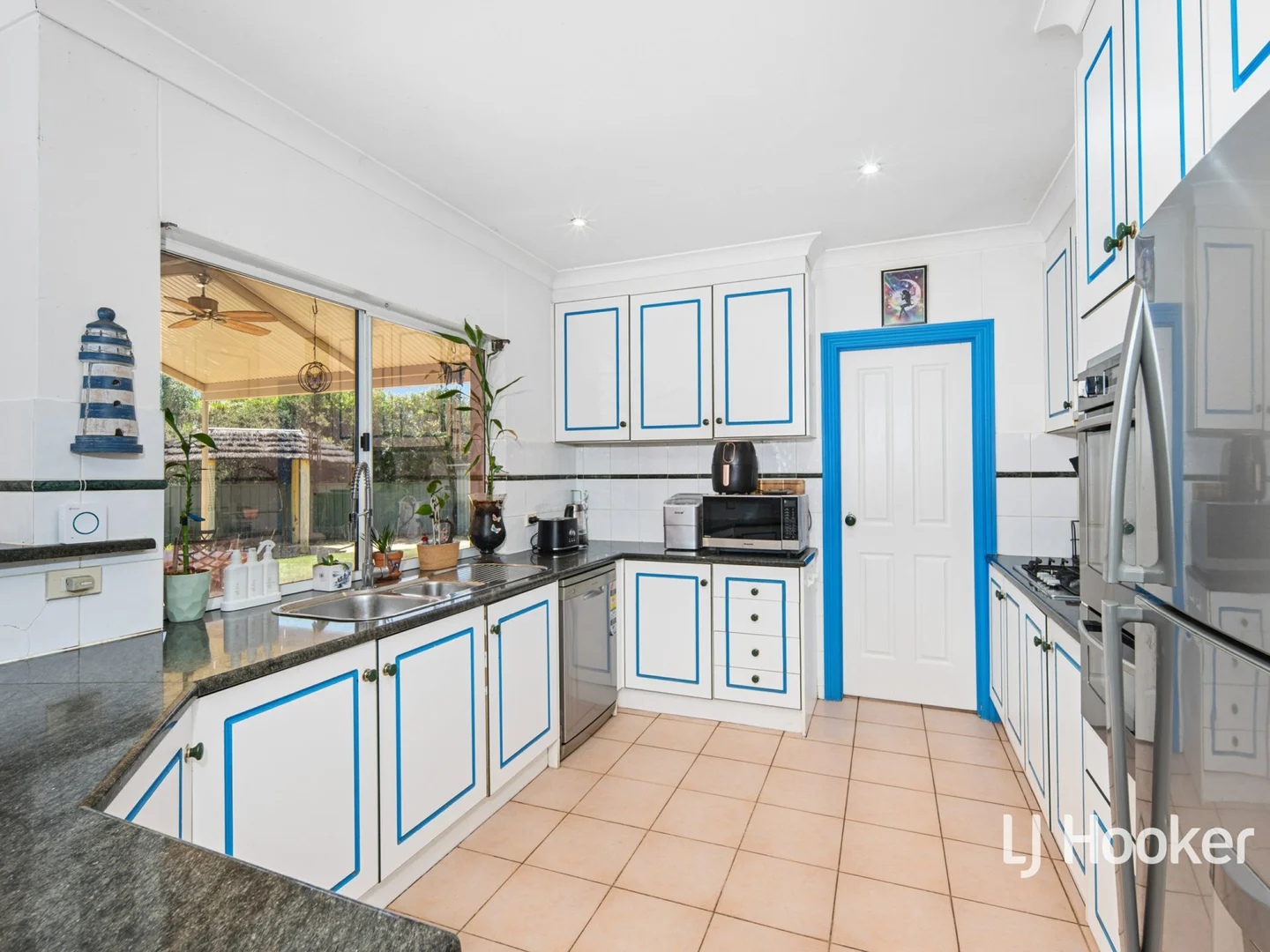 Additional image 10 of 5 Concord Court, Desert Springs NT 0870