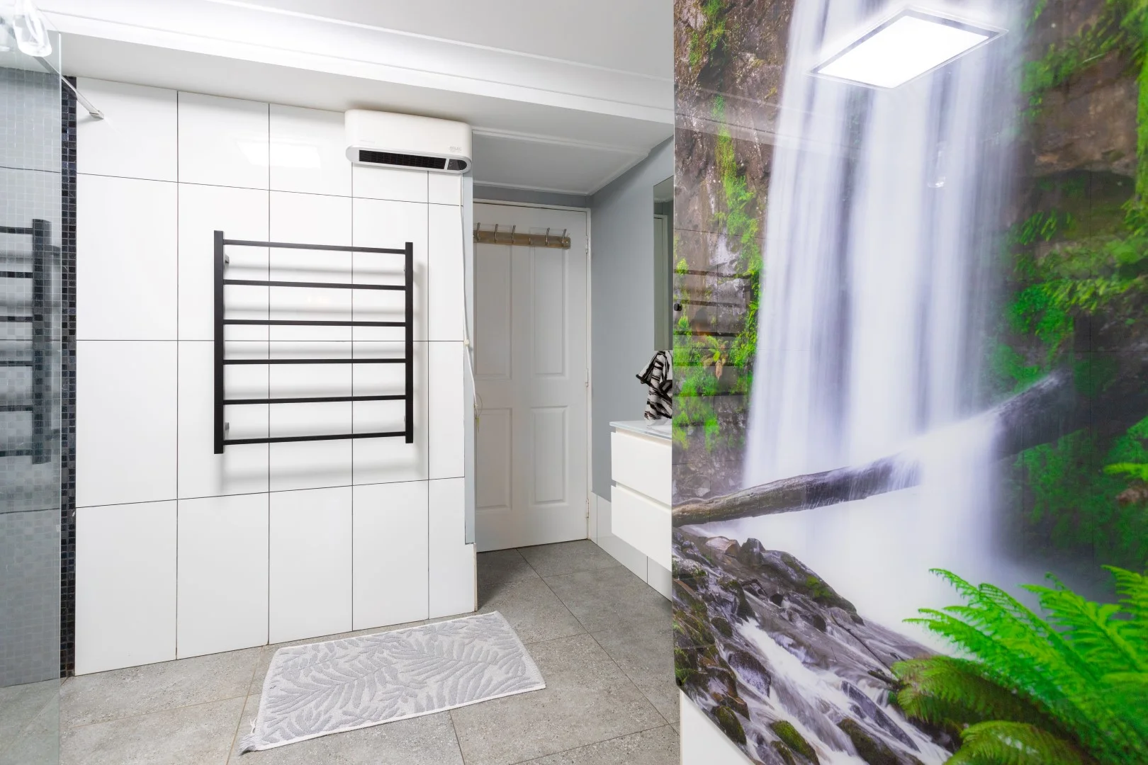 Additional image 7 of 2105 Wynnum Road, Wynnum West QLD 4178