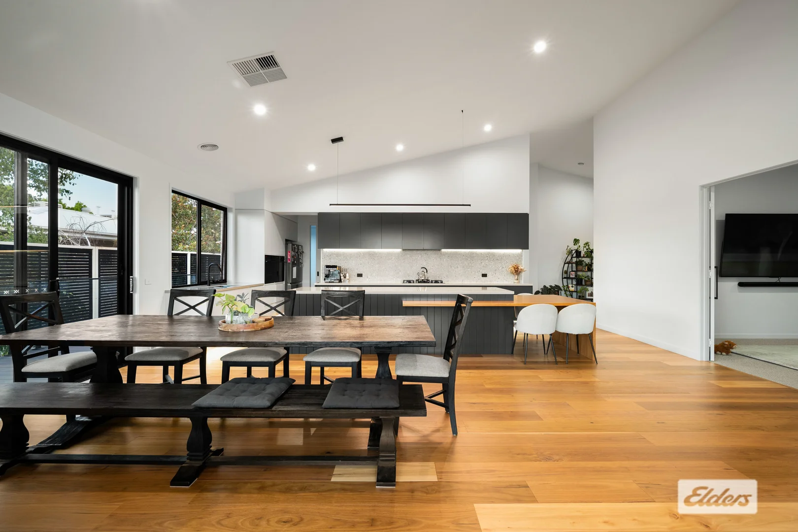 Additional image 9 of 48D Avondale Drive, Wodonga VIC 3690