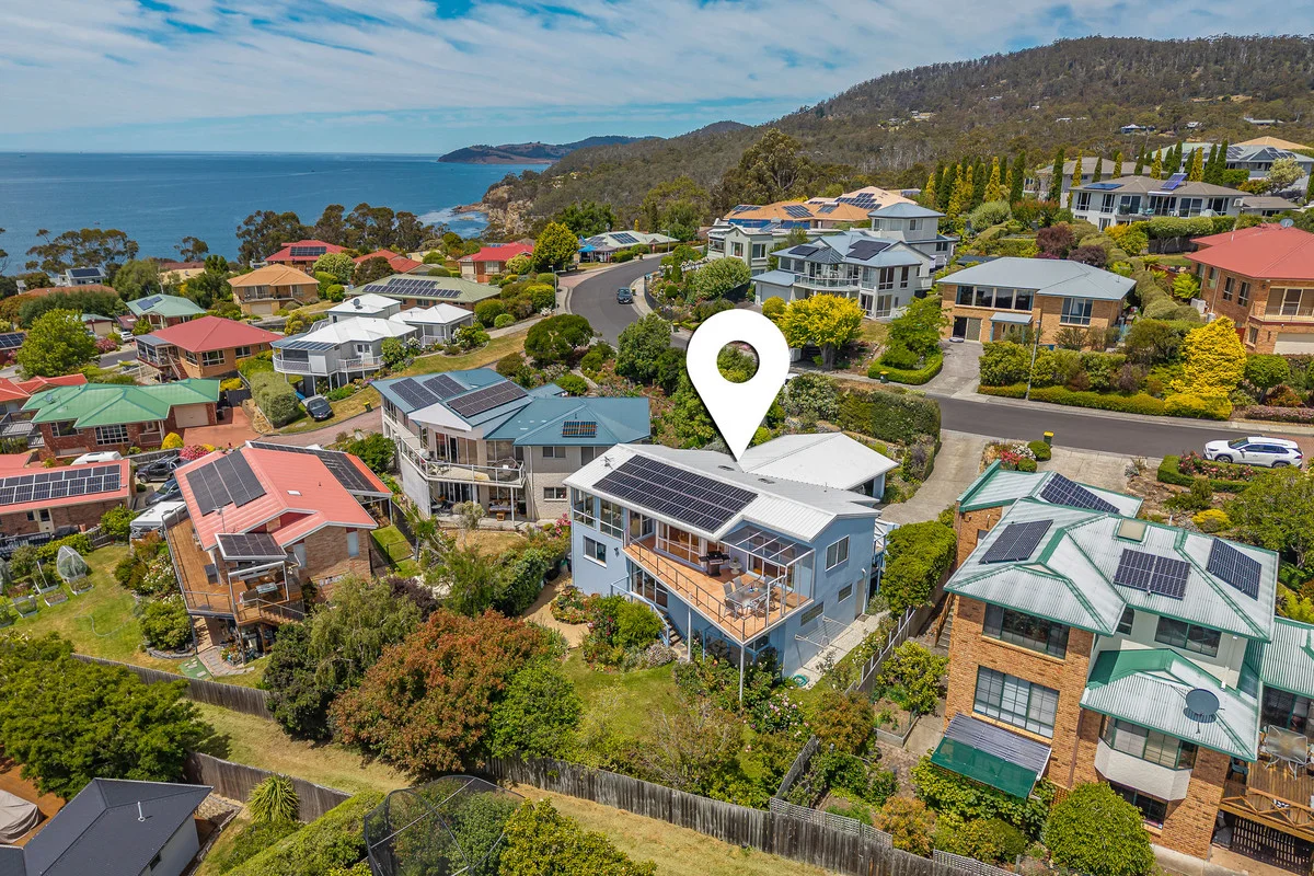 Additional image 3 of 15 Tahune Crescent, Blackmans Bay TAS 7052