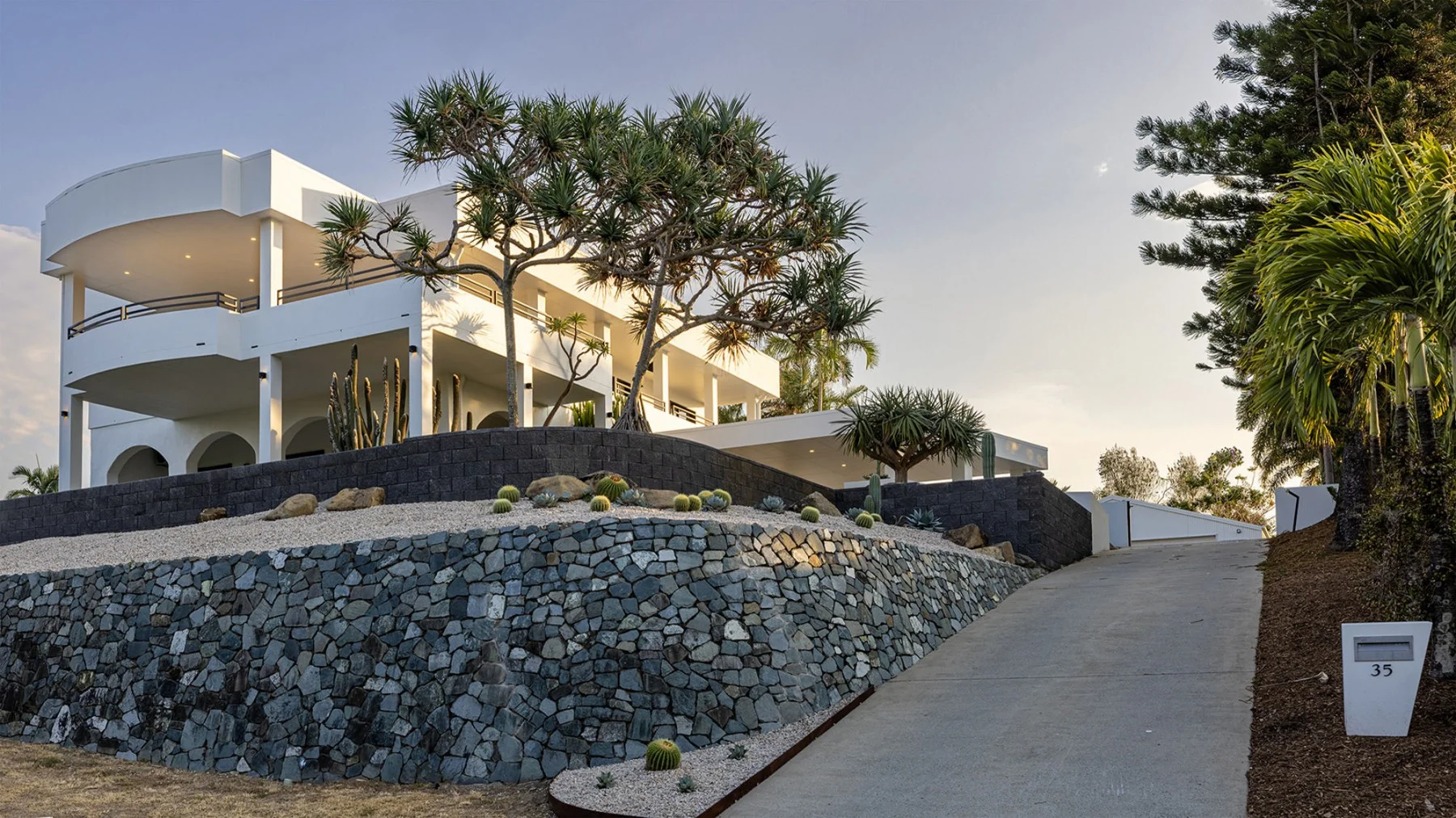 35 Plover Street, Slade Point QLD 4740